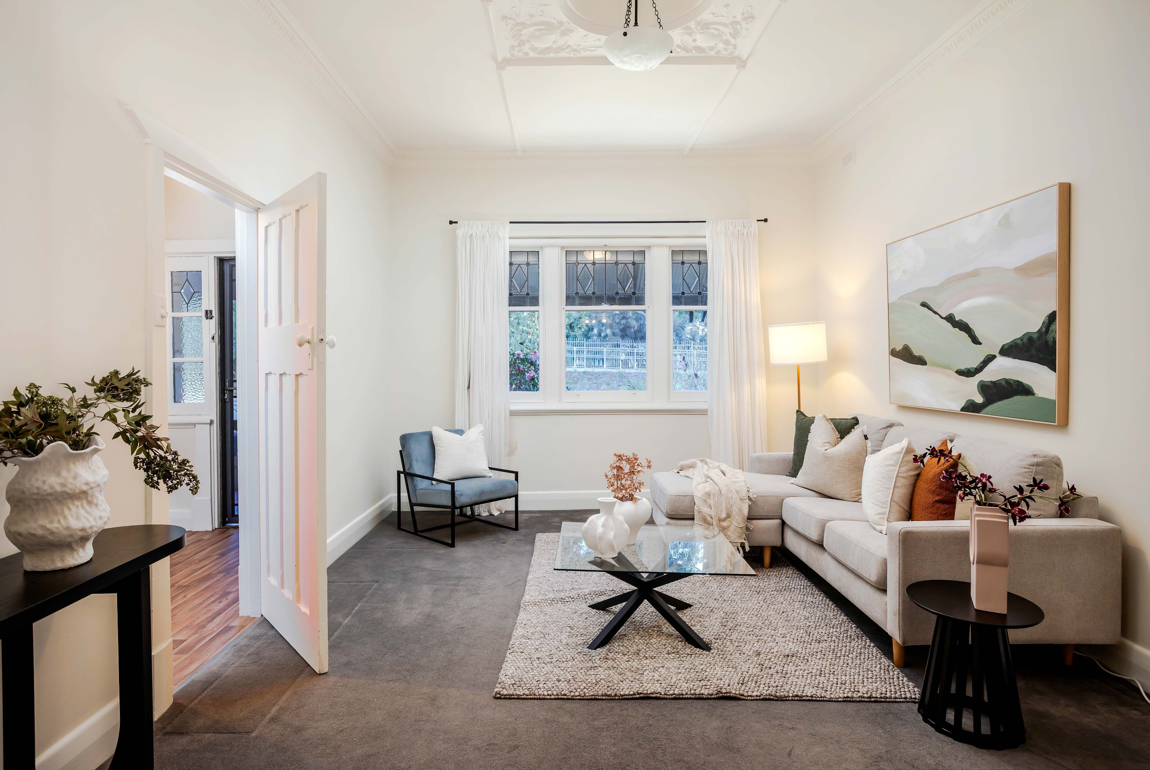 21 Glengyle Terrace — photo 4 of 28