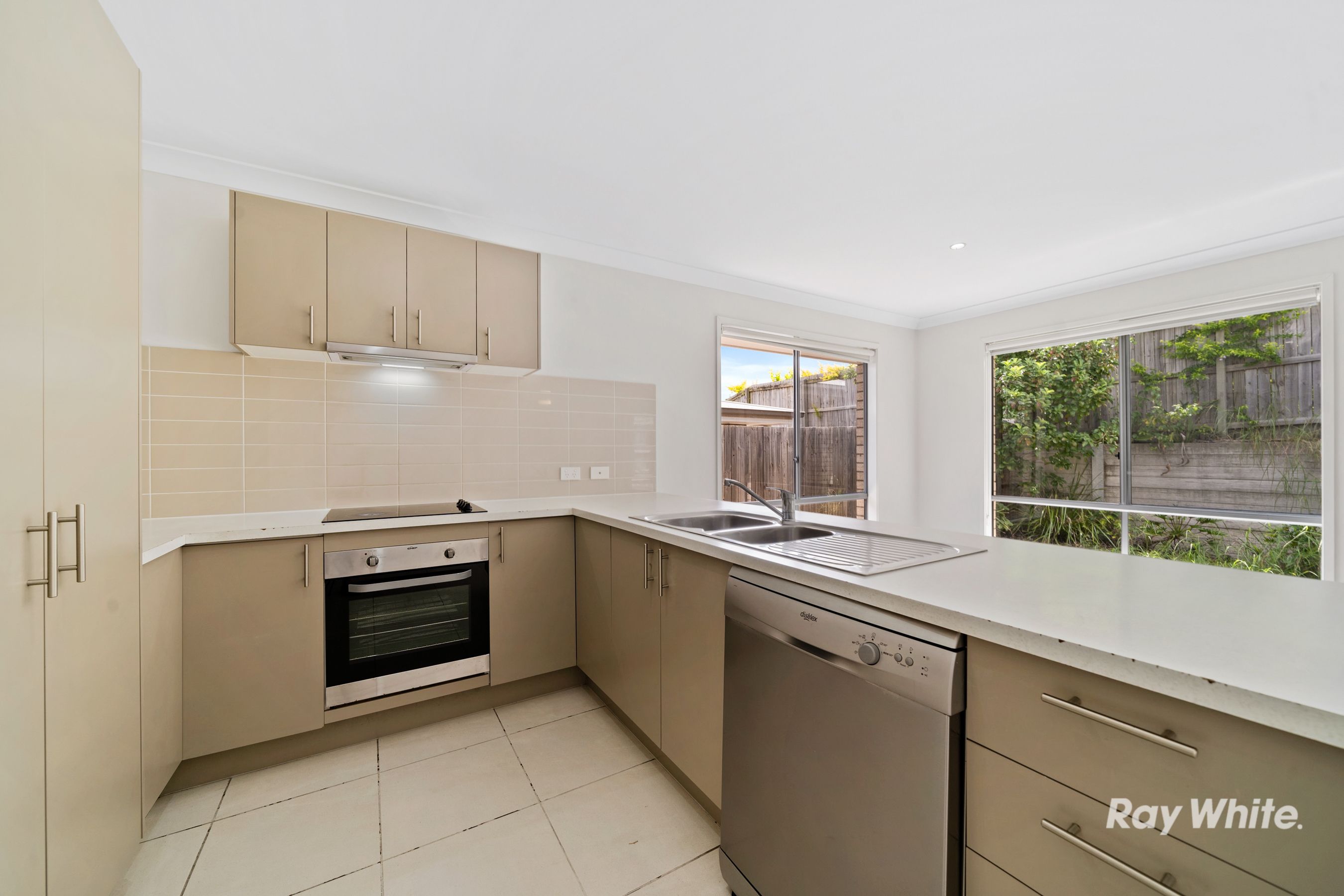 37 Stirling Circuit, Redbank Plains, QLD 4301