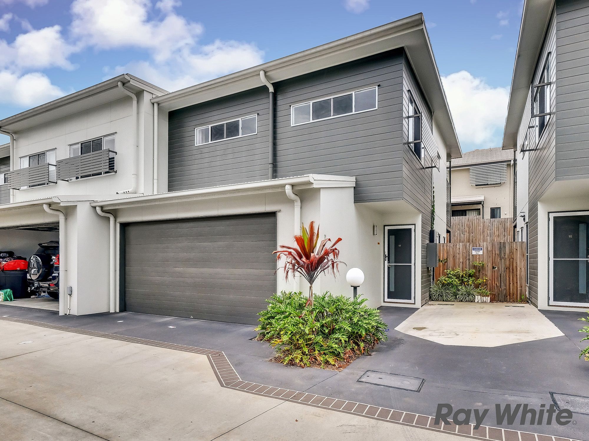 558 Blunder Road, Durack QLD 4077