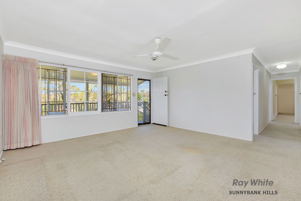 50 Valentia Street, Mansfield, QLD 4122