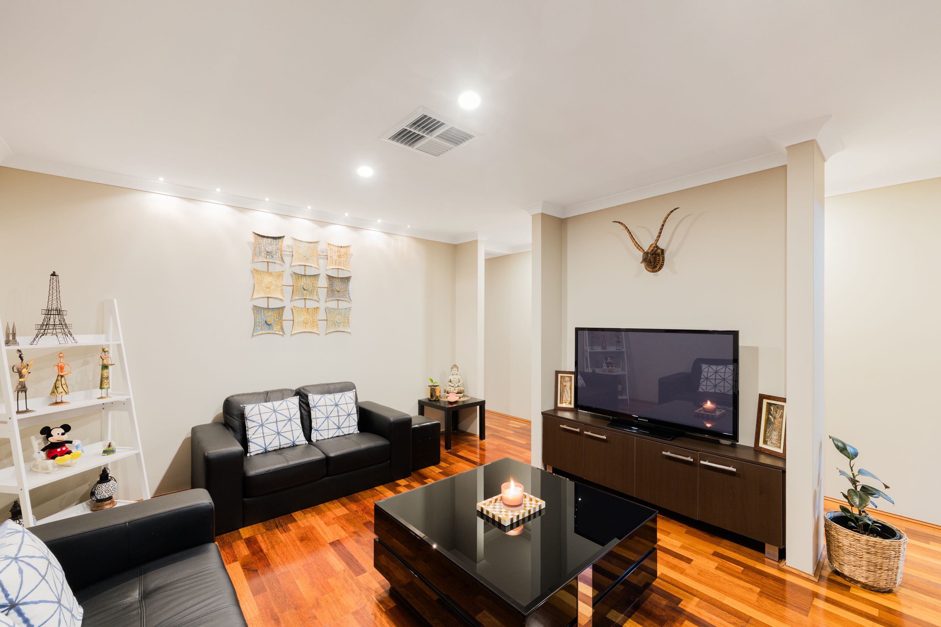 1 Barrett Street — photo 8 of 22