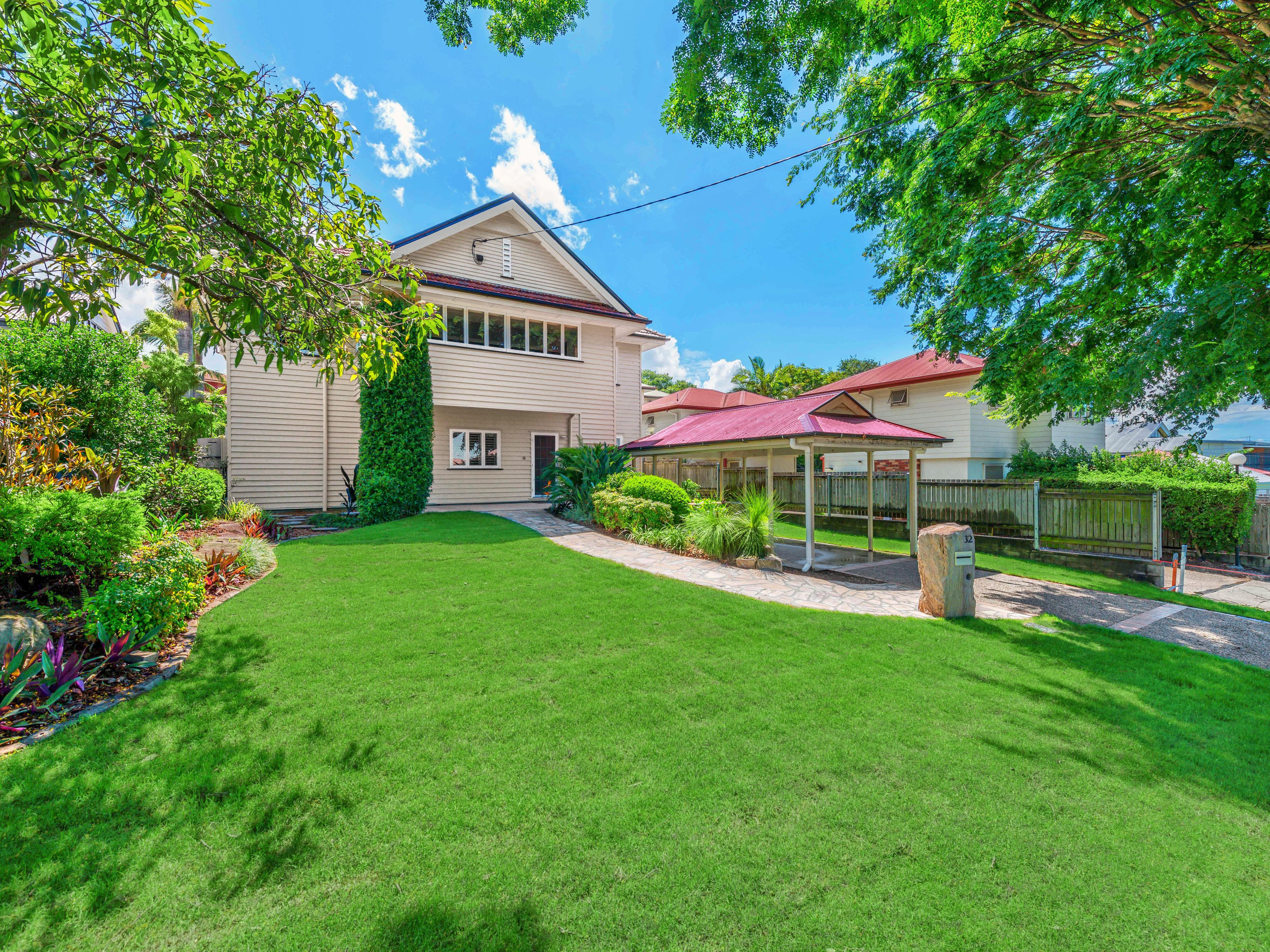 32 Campbell Terrace, Wavell Heights, QLD 4012