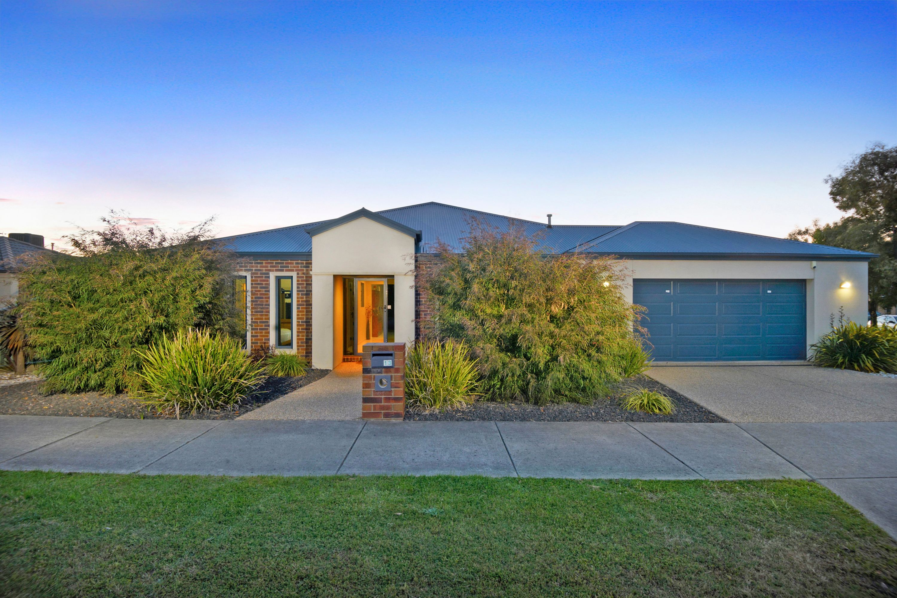 13 Platypus Drive, Mount Clear, VIC 3350