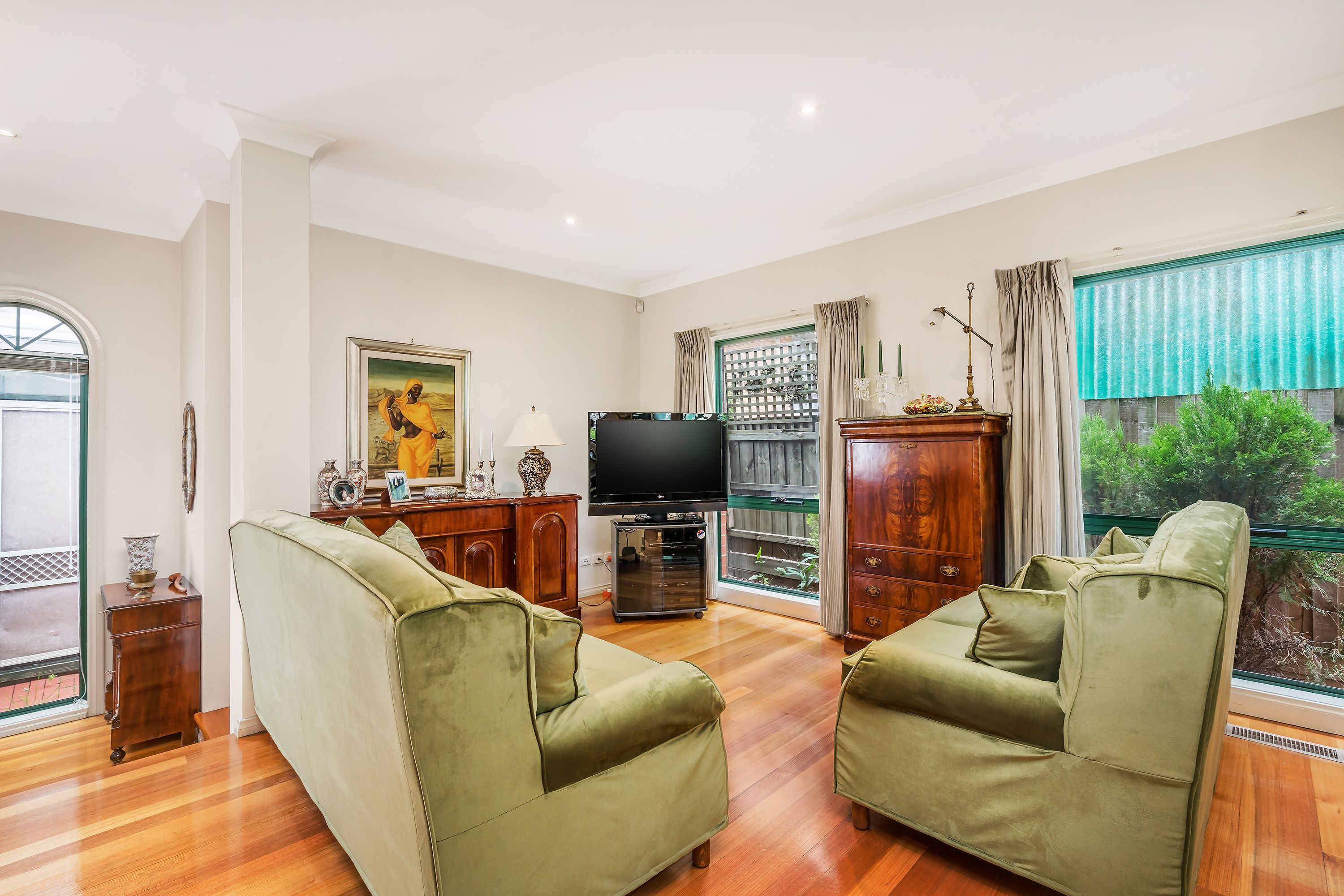 2/22 Soderlund Drive, Doncaster, VIC 3108