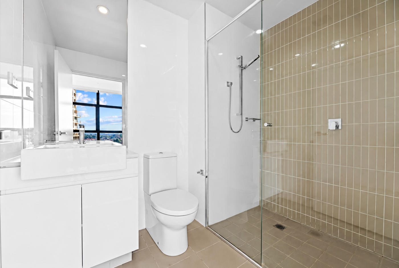 1506/69 Albert Avenue — photo 5 of 11