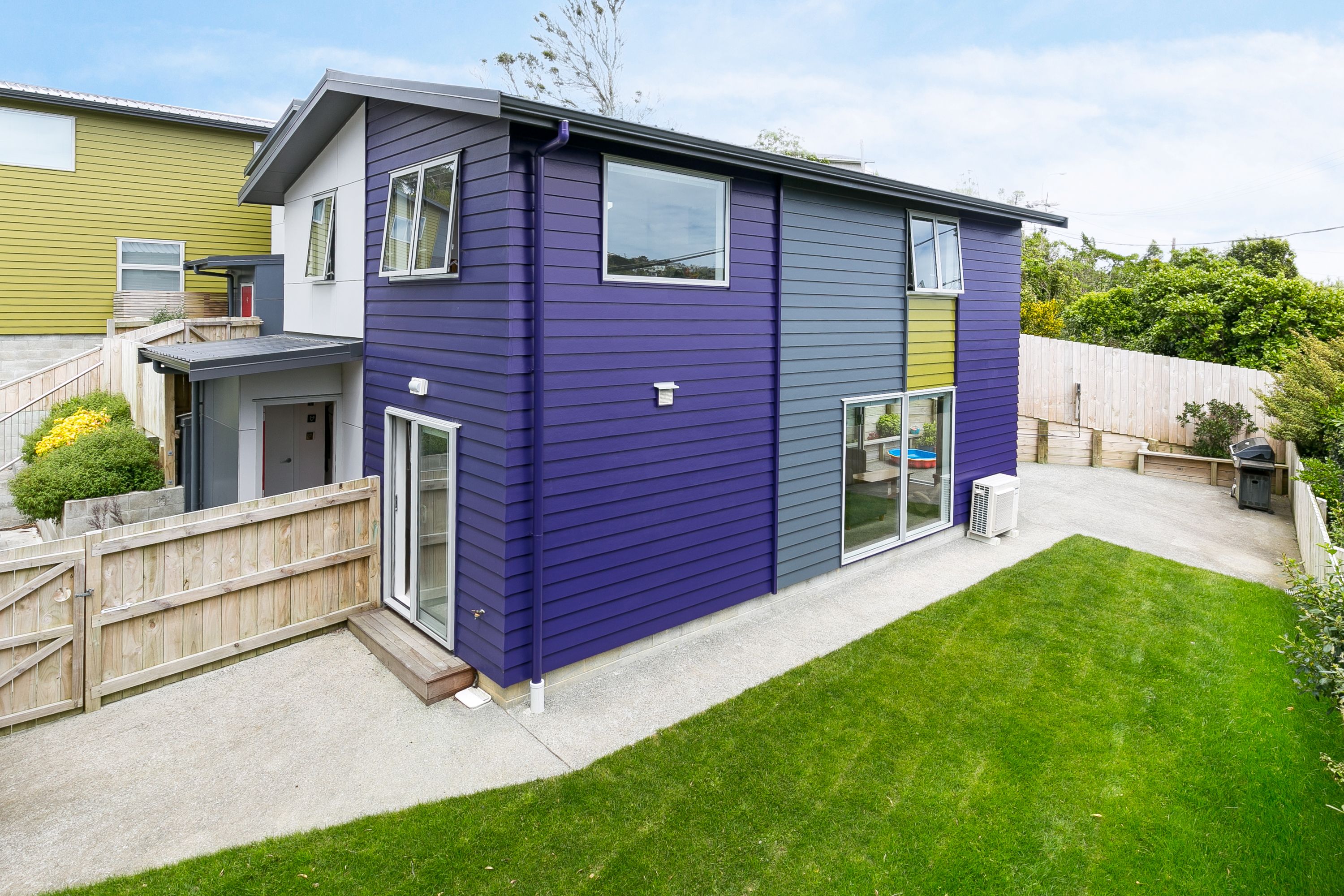 10/61 Black Rock Road, Newlands, Wellington City