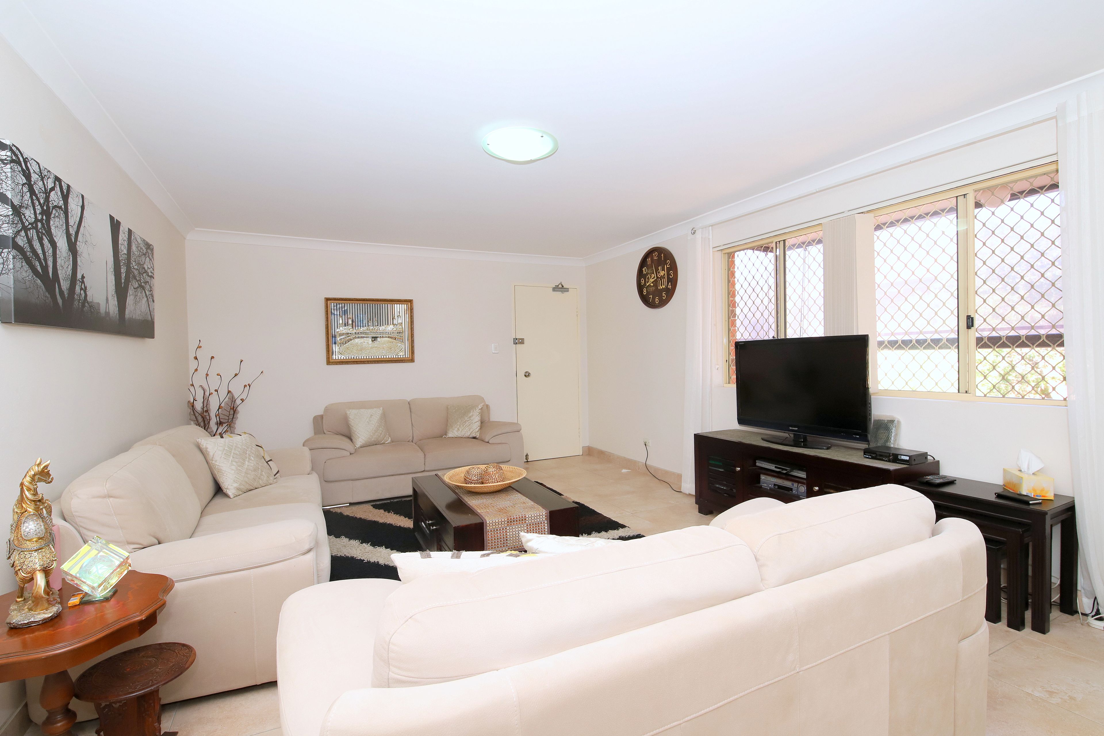 122 Meredith Street, Bankstown NSW 2200