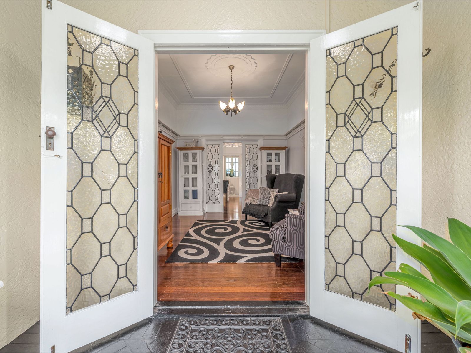 90 Strathmore Street, Kedron, QLD 4031