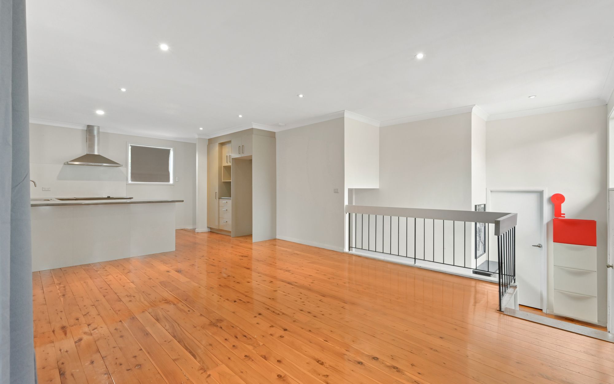 32 Lawn Avenue, Bradbury, NSW 2560