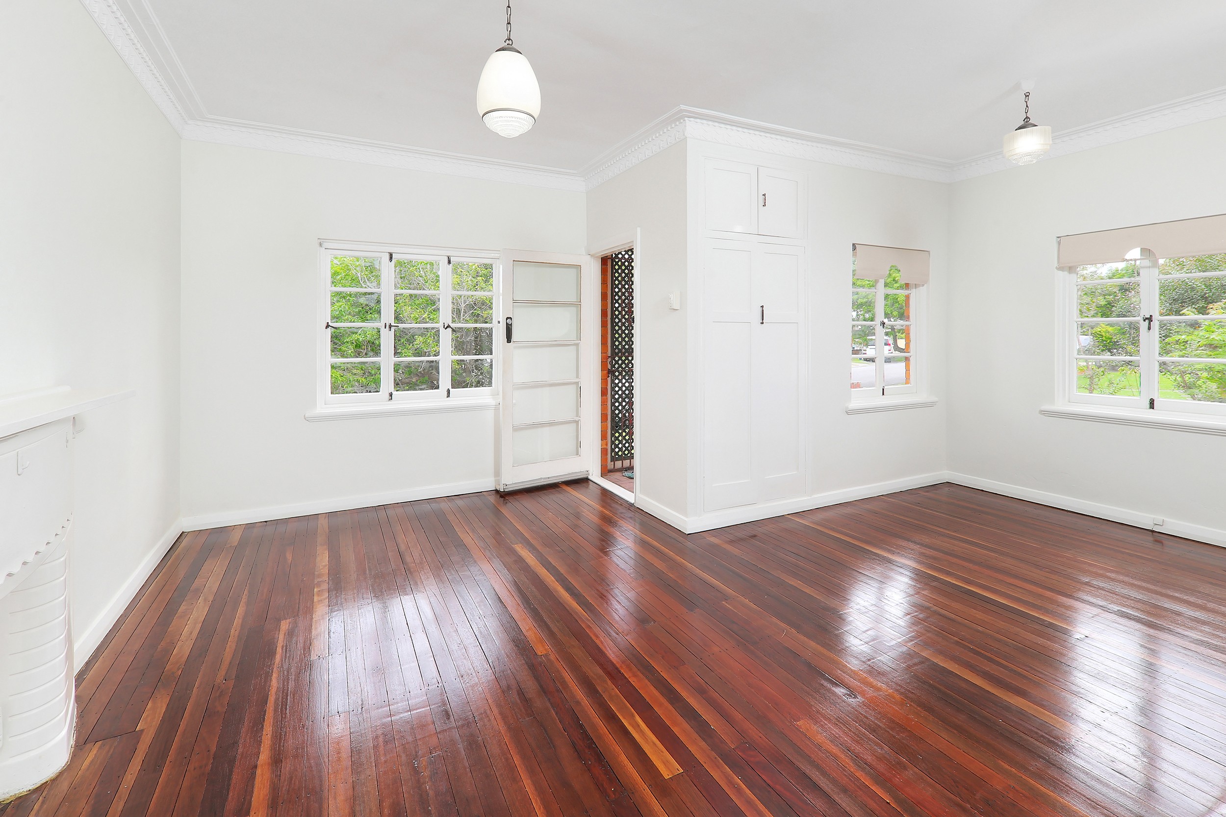 36 Walter Street, Holland Park West, QLD 4121