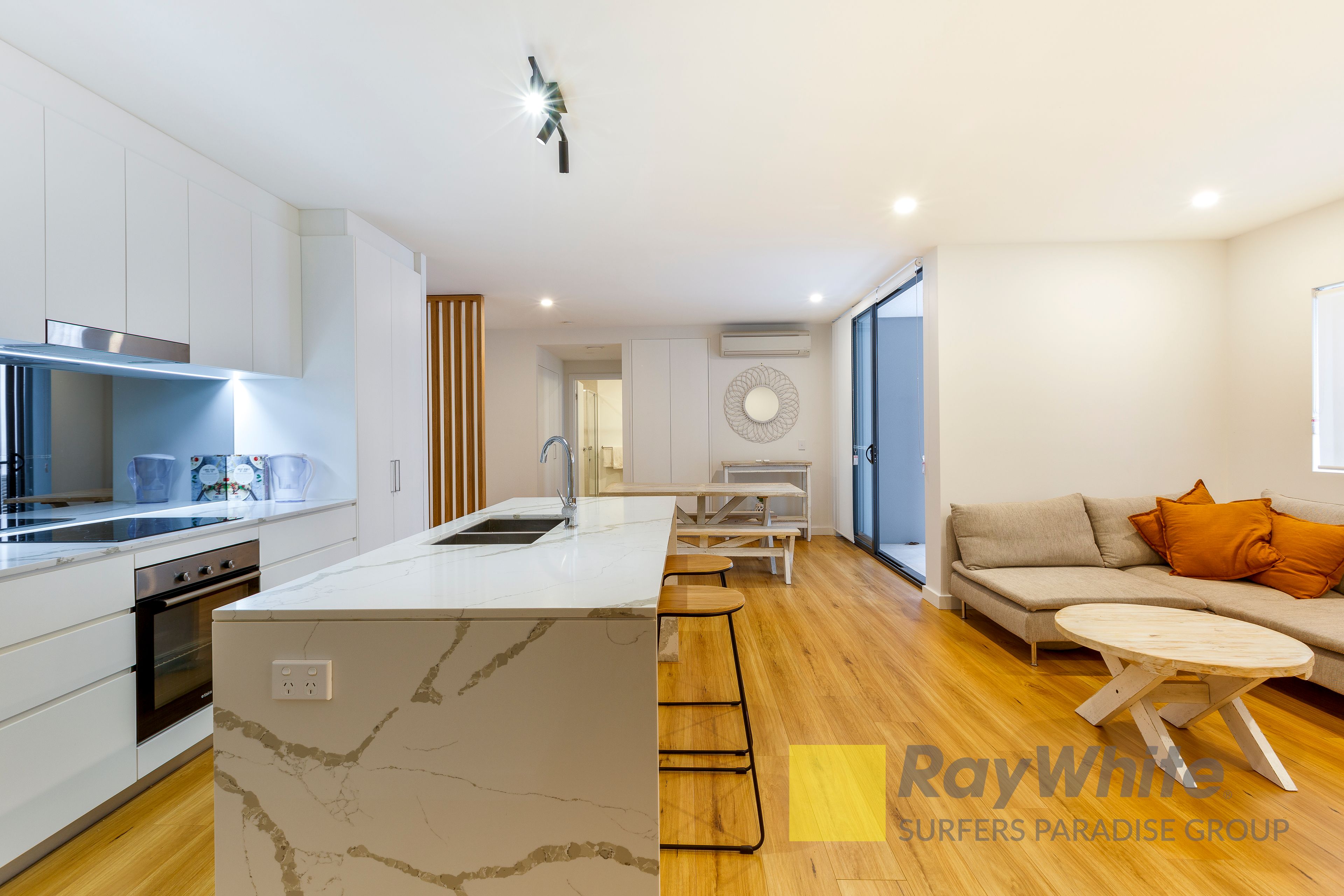 3/137 Eugaree Street, Southport, QLD 4215