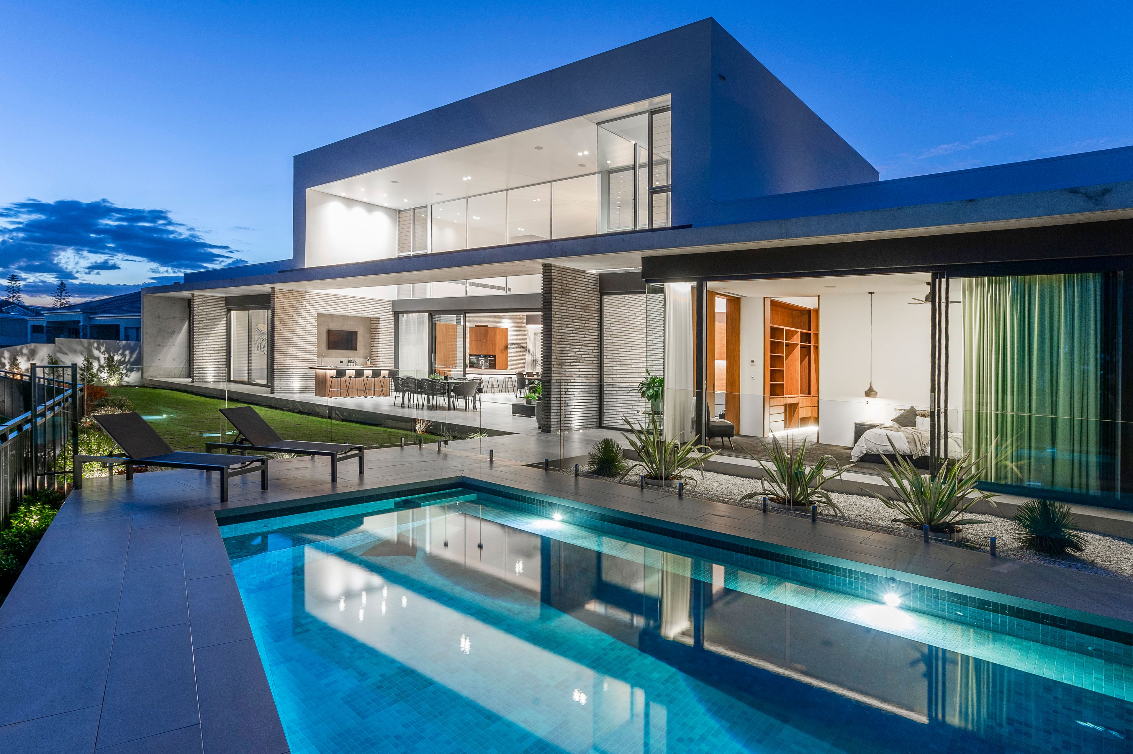 2205 The Parkway, Sanctuary Cove QLD 4212