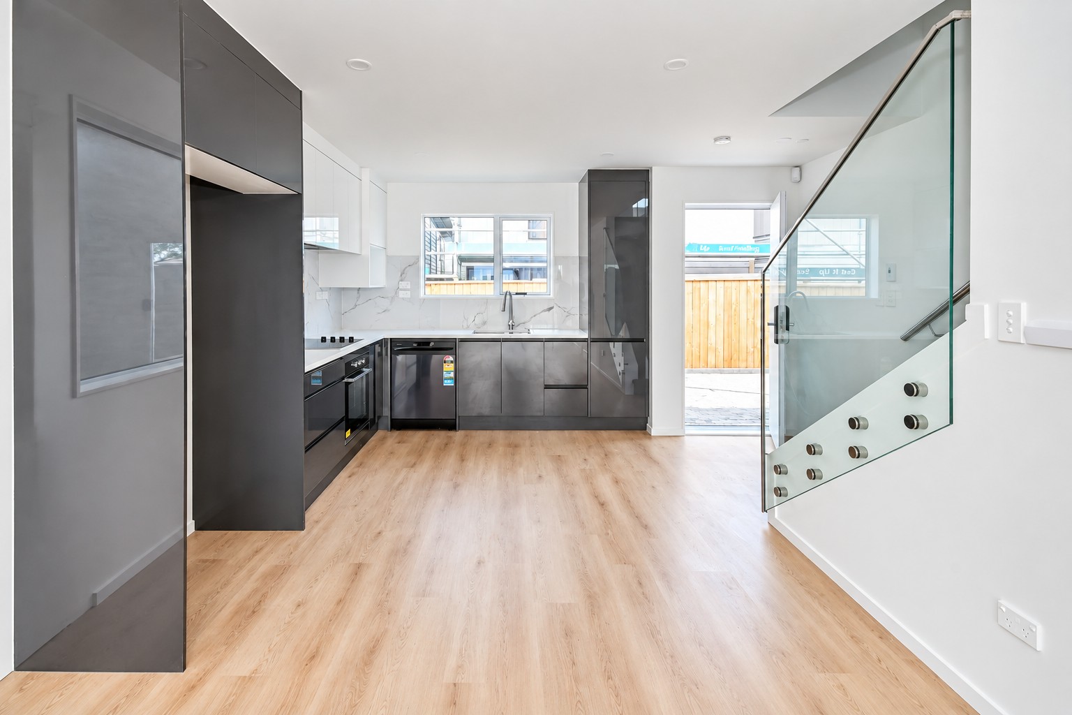 A/33 John Walker Drive, Manurewa, Manukau City