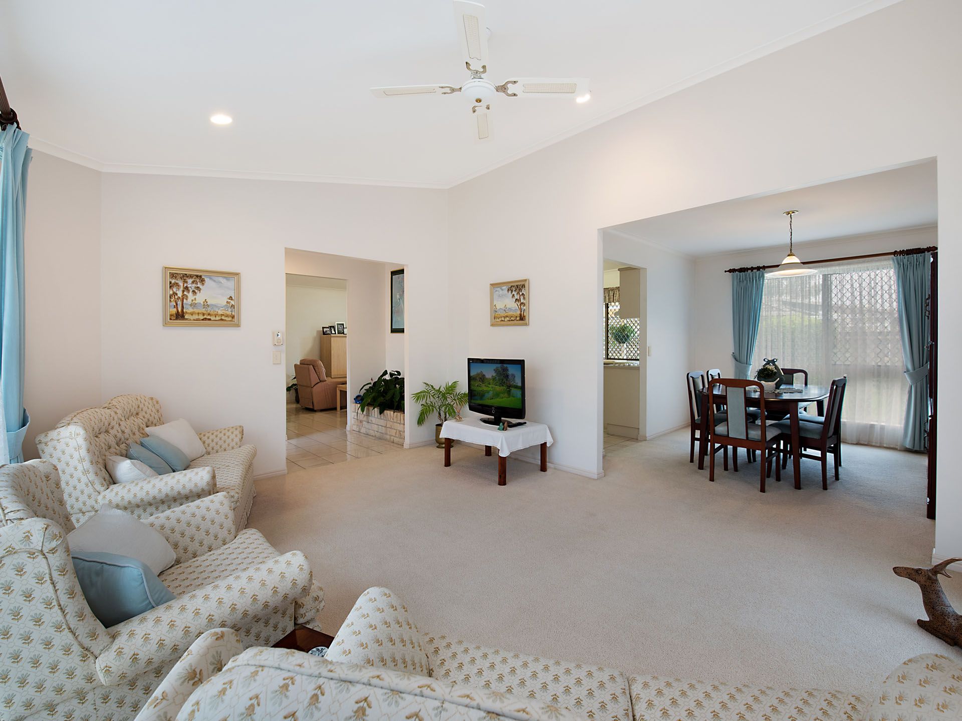 11 Sir Joseph Banks Drive, Pelican Waters, QLD 4551
