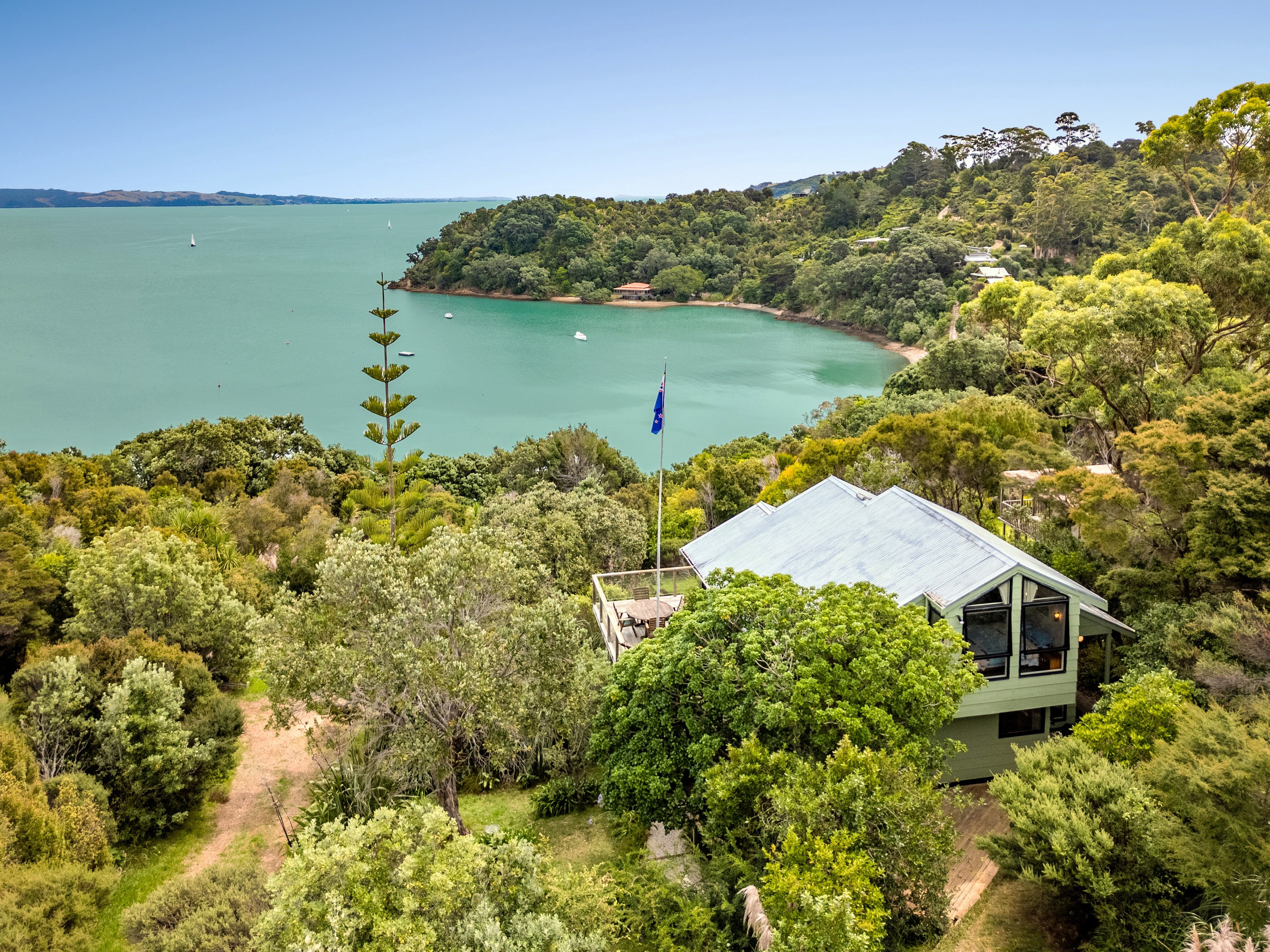 28 Hunterville Road, Orapiu, Waiheke Island