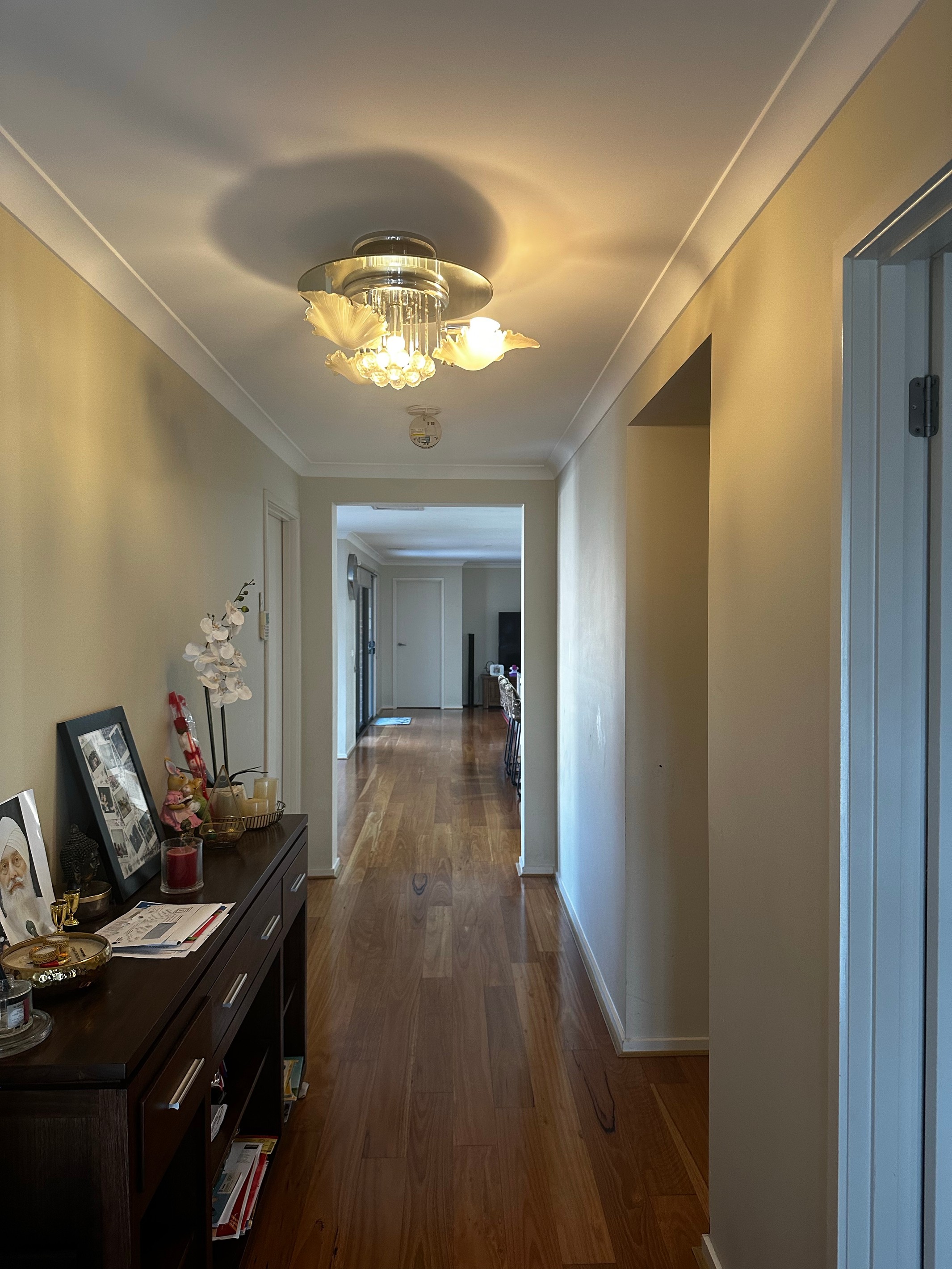 9 Bondi Lane, Taylors Hill, VIC 3037