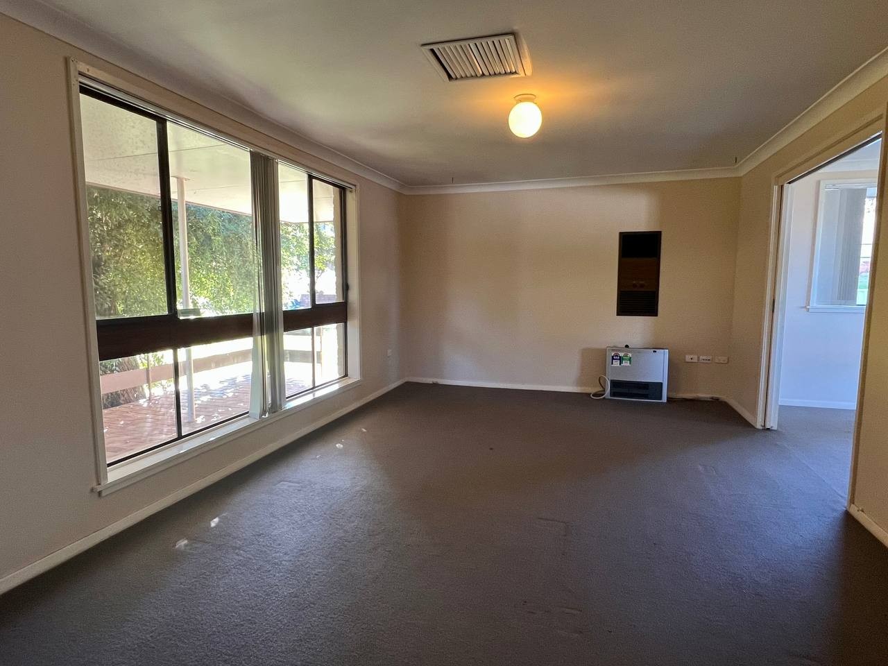 7 Mengarvie Road, Parkes, NSW 2870