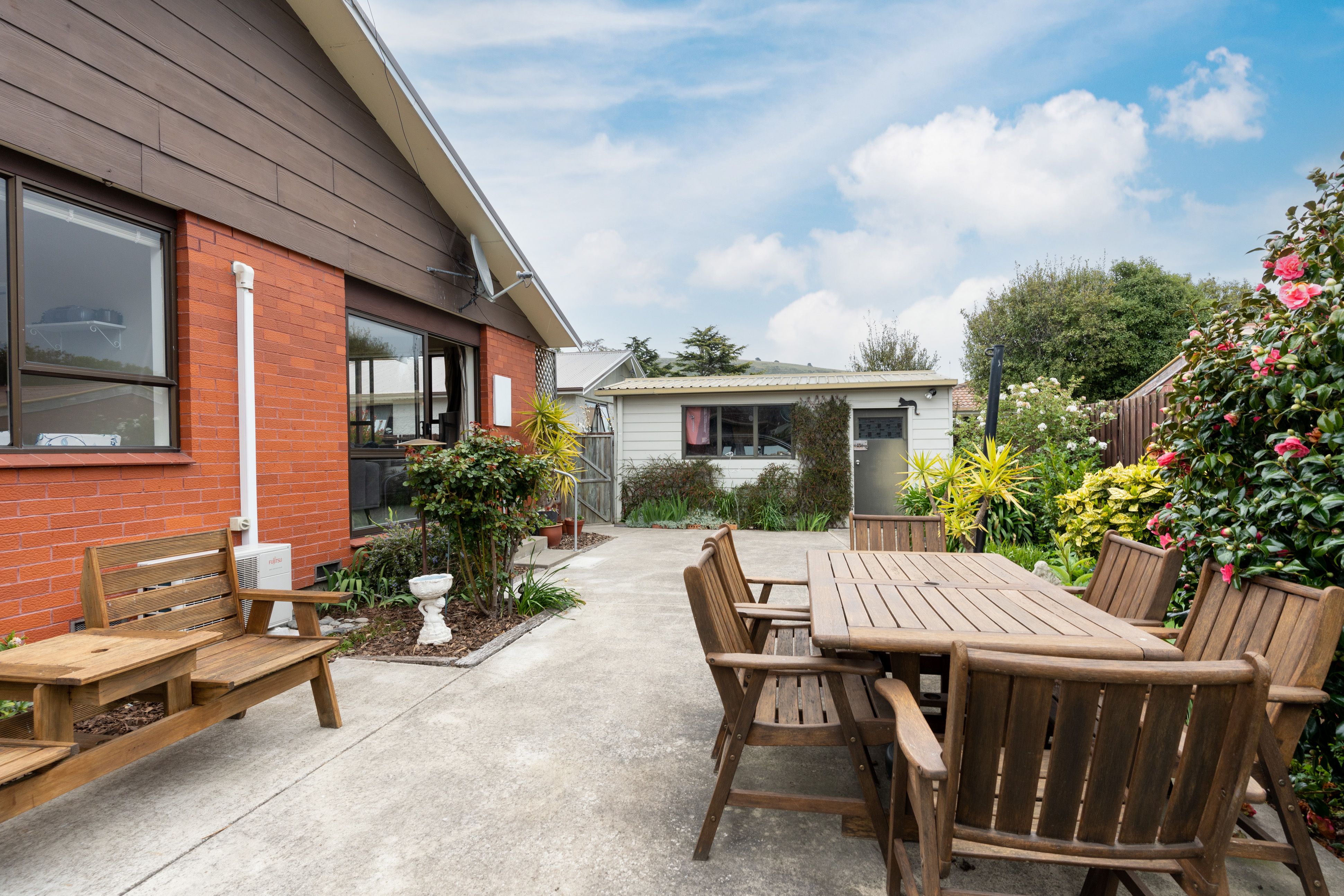 32B Laing Crescent, Heathcote, Christchurch City