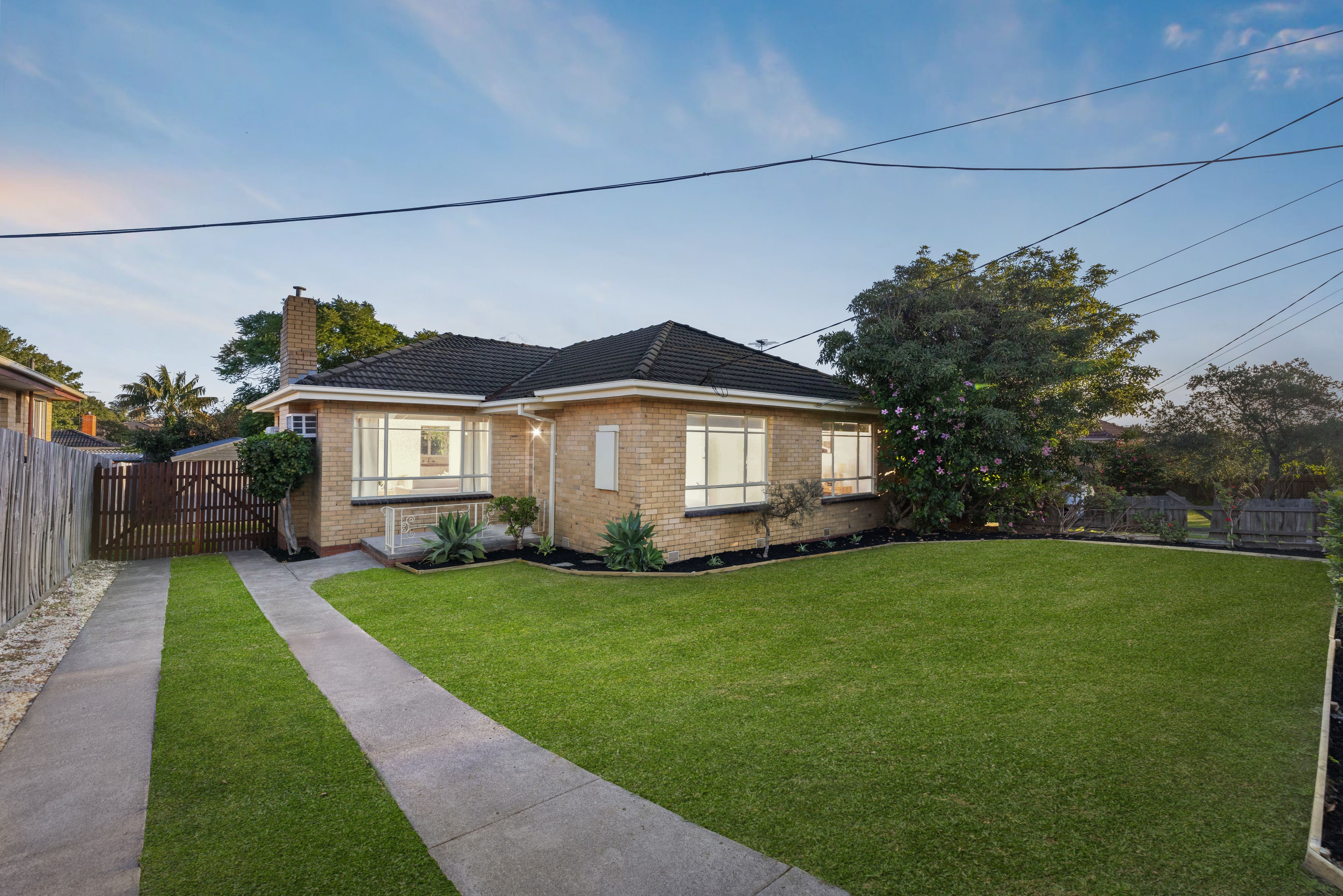 76 Bernard Street — photo from Ray White The Bayside Group