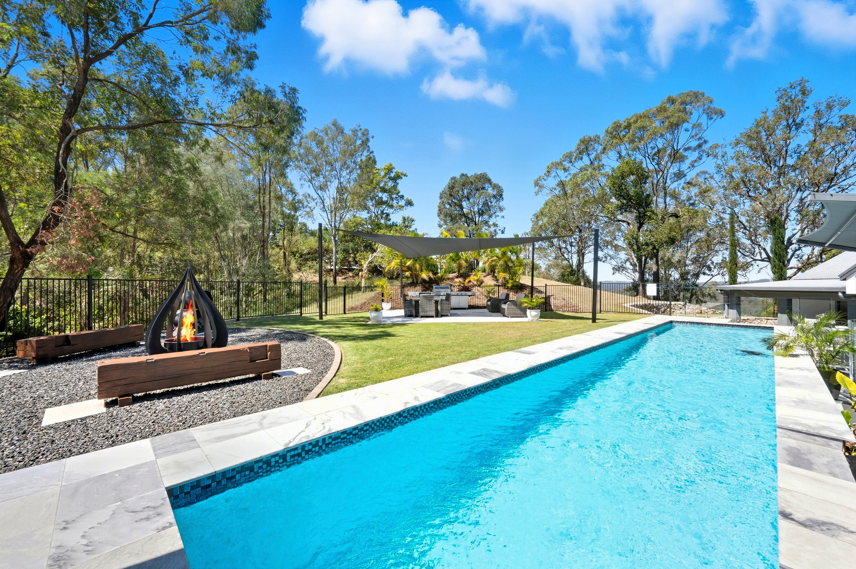 9 Woodglen Court, Samford Valley, QLD 4520