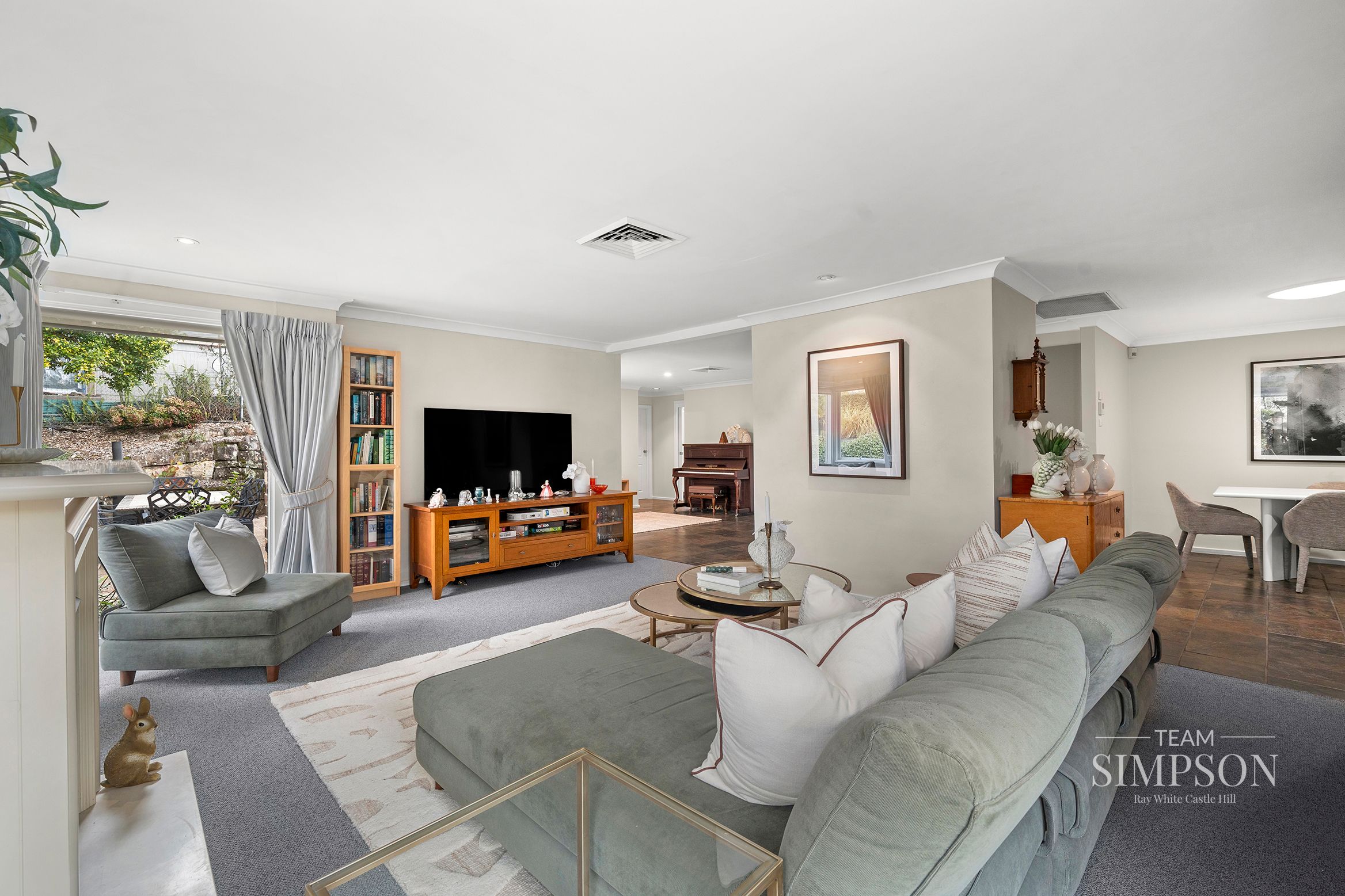 1 Surrey Avenue — photo 4 of 19
