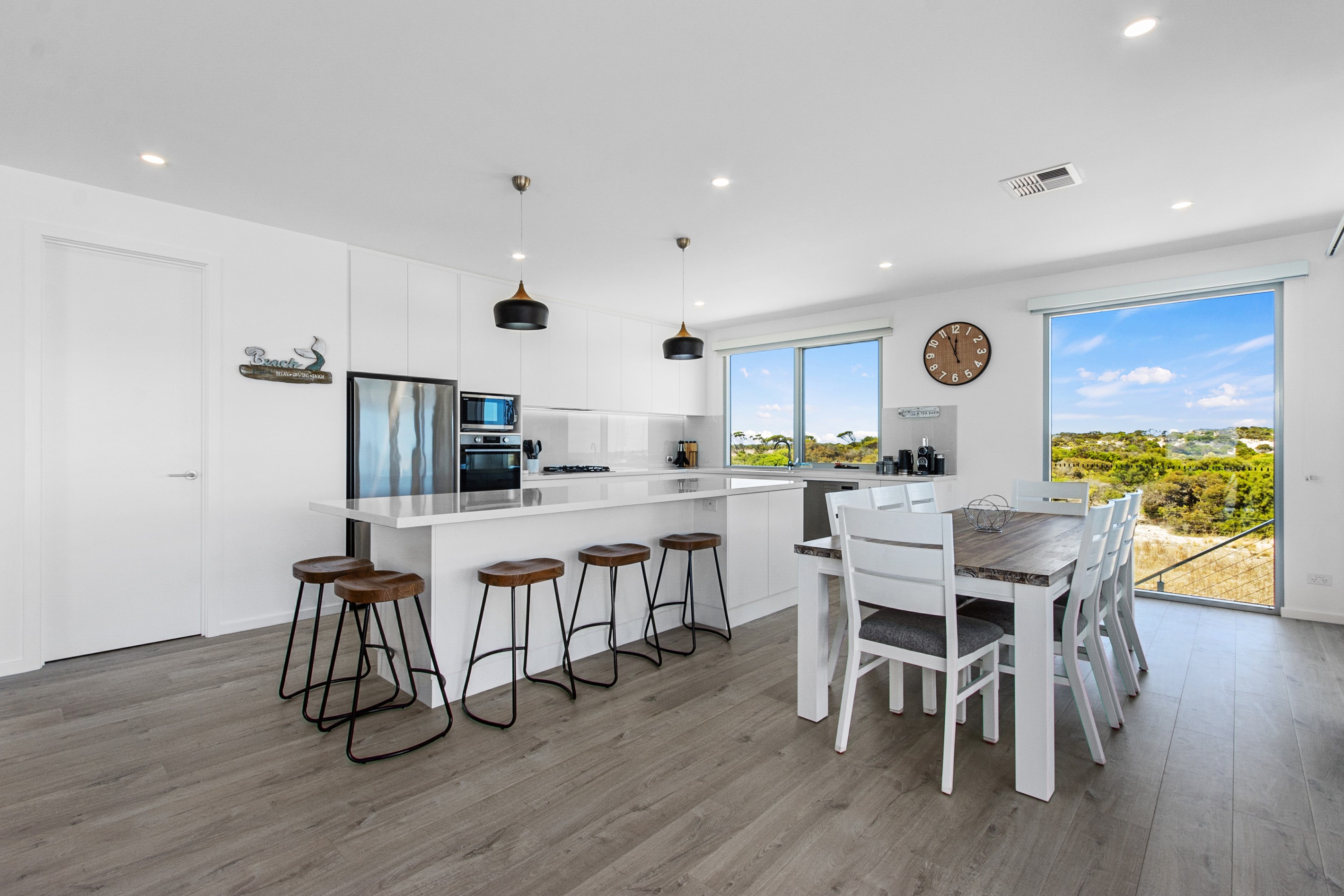 9 Swincer Avenue, Bluff Beach, SA 5575
