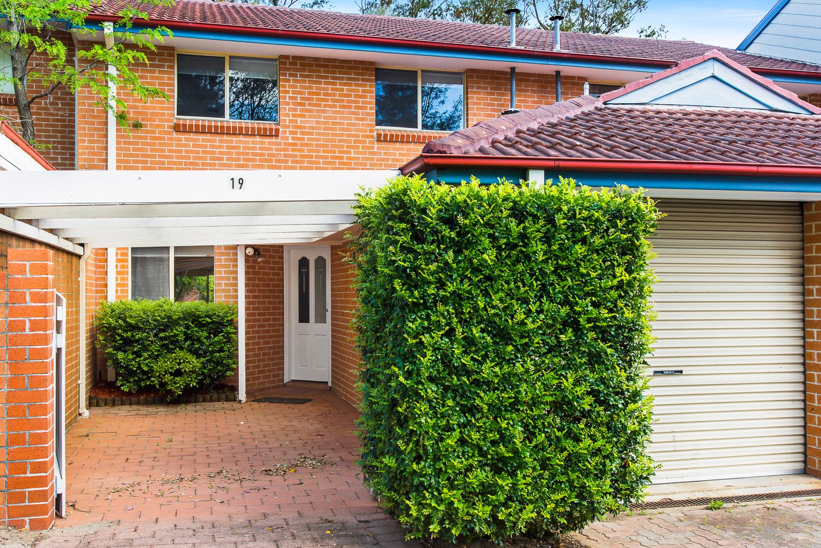 19/59A Castle Street — photo from Ray White Baulkham Hills