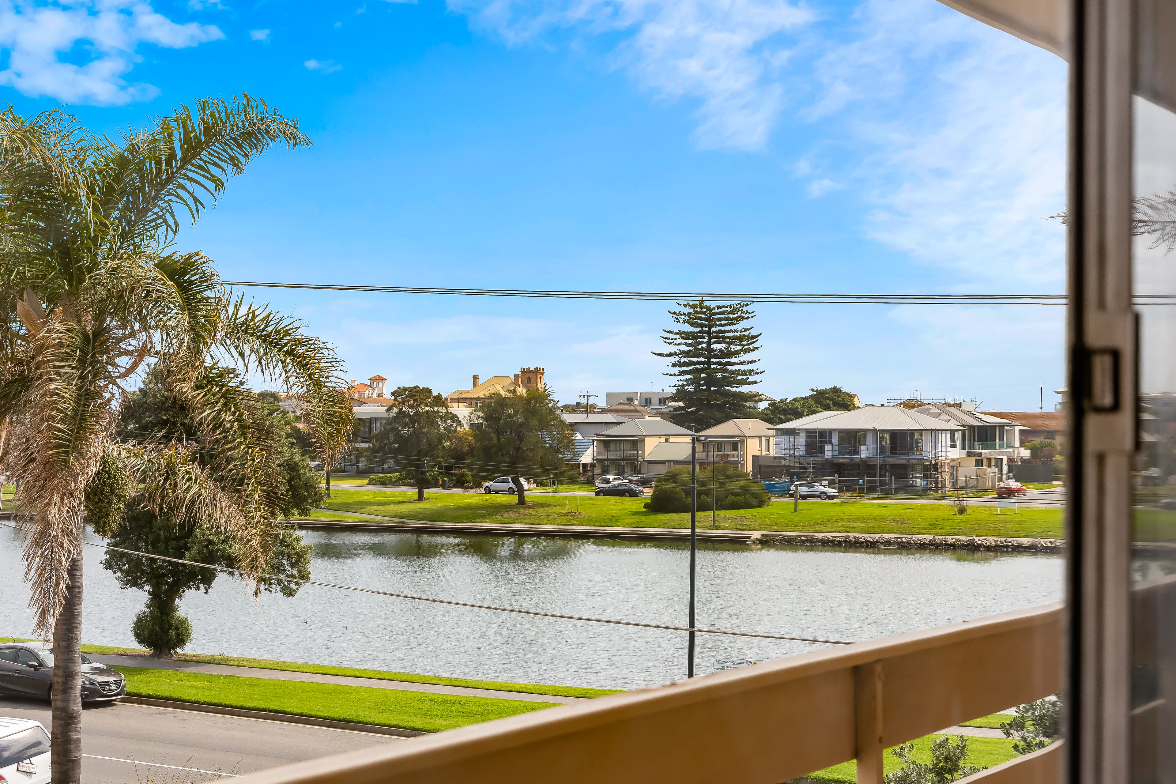 5051 Adelphi Crescent, Glenelg North, SA 5045 Sold Unit Ray White
