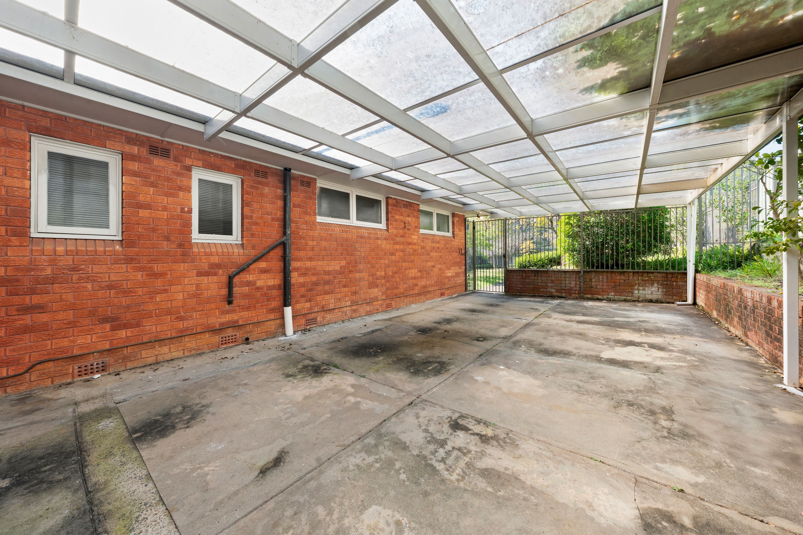 24 Warrowa Avenue — photo 13 of 14