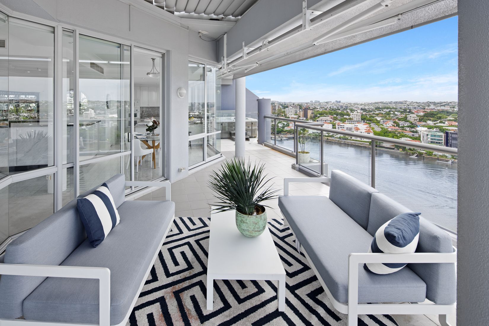 48/30 O'Connell Street, Kangaroo Point, QLD 4169