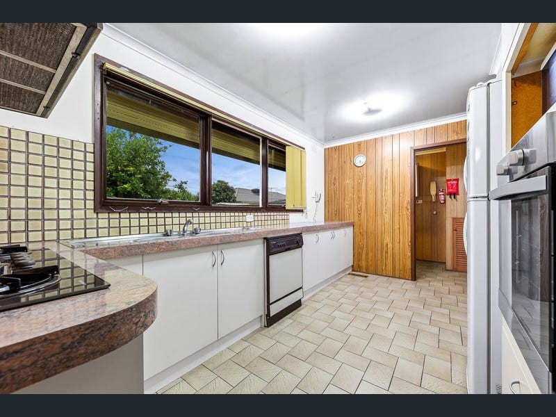 4 Blodorn Court, Keysborough, VIC 3173