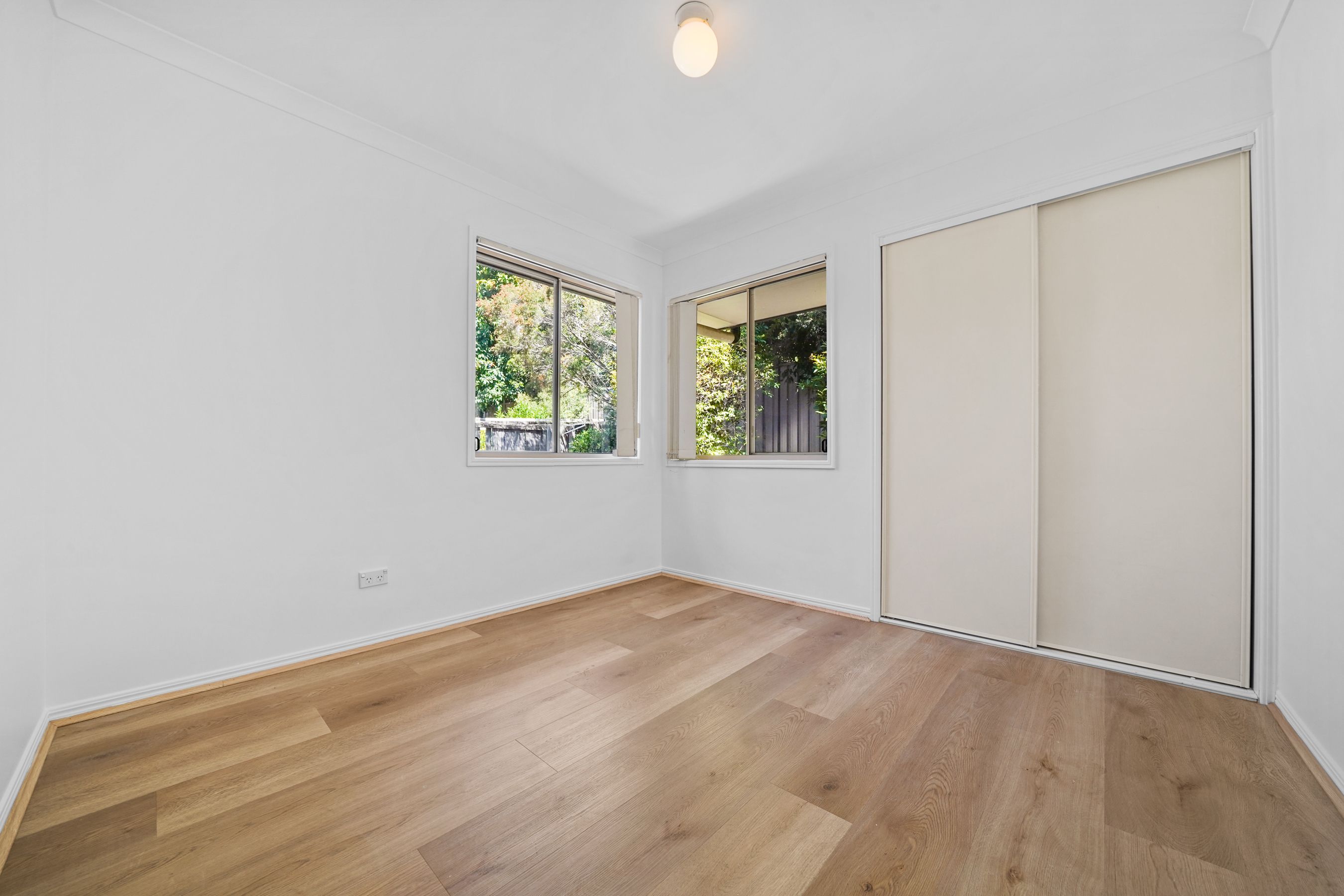 23/25 Buckingham Place — photo 10 of 19