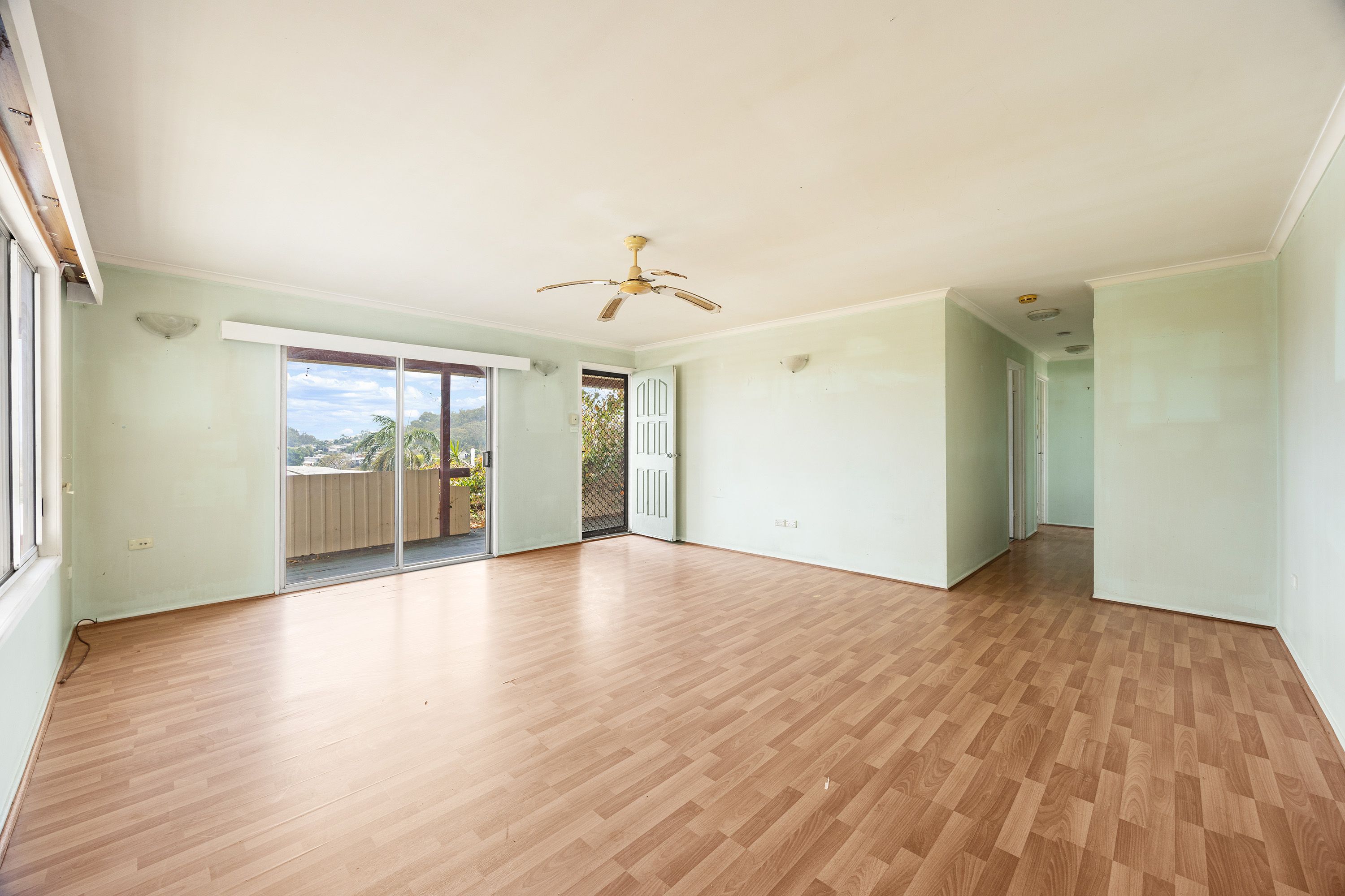 16 Coral Court — photo 4 of 20