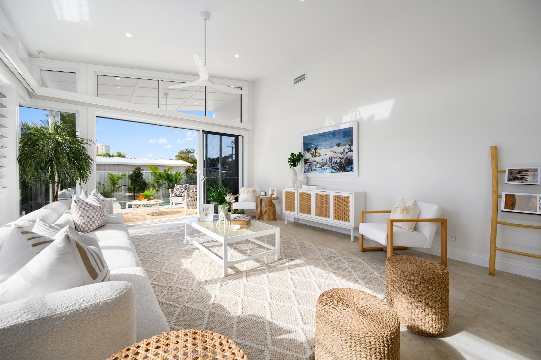 35 Ashgrove Avenue, Runaway Bay, QLD 4216