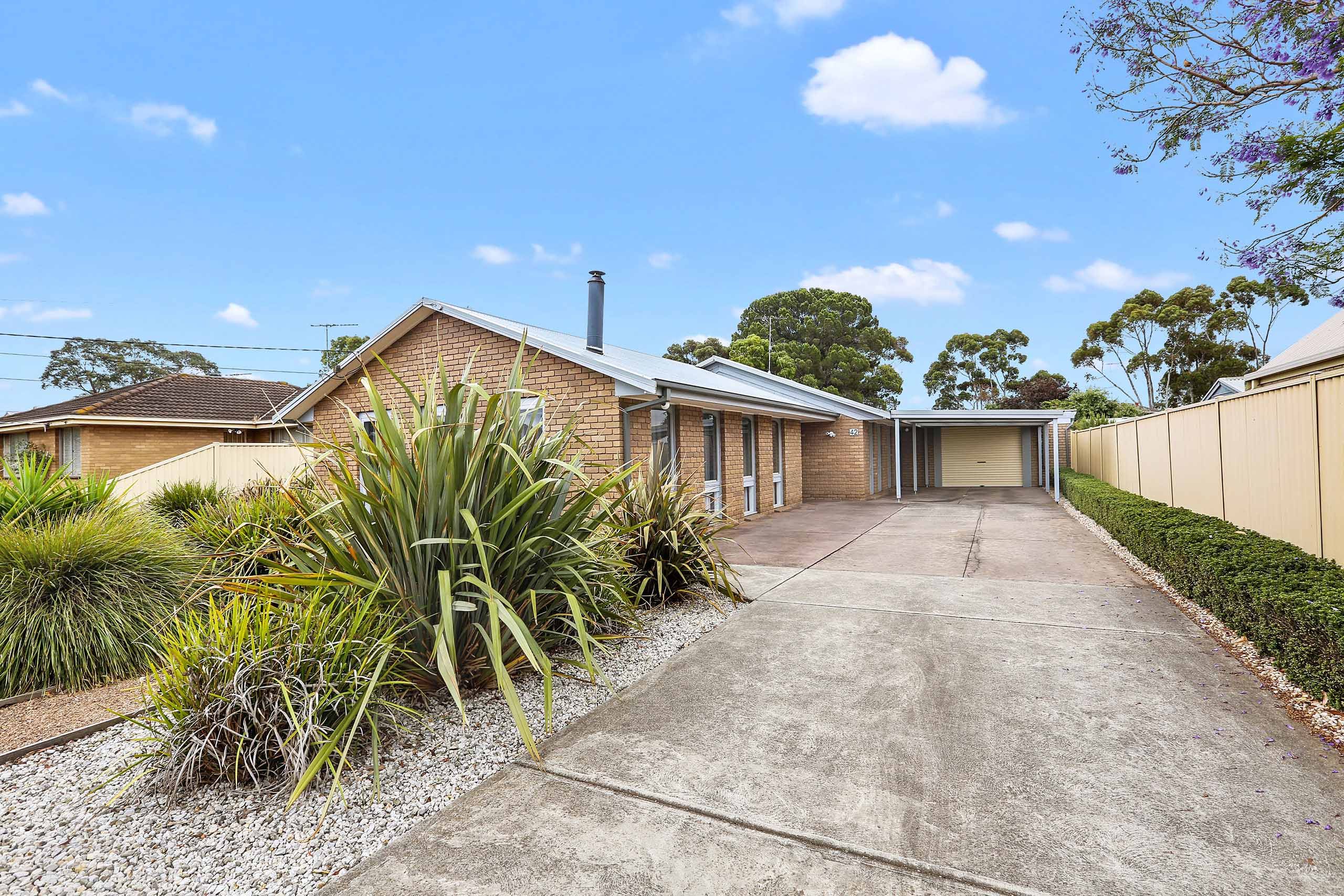 42 Smeaton Close, Lara, VIC 3212