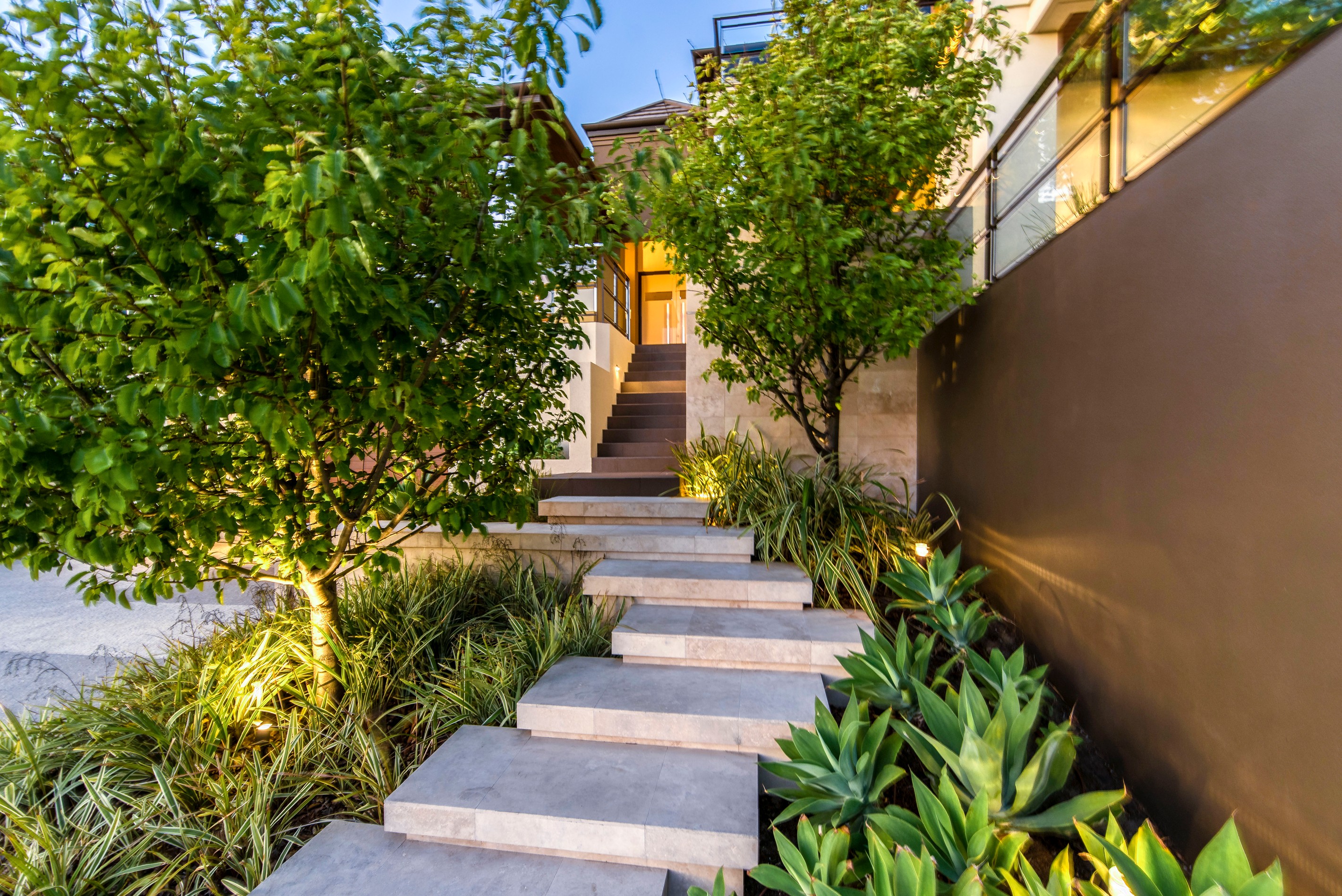 25 Robin Avenue, Sorrento, WA 6020