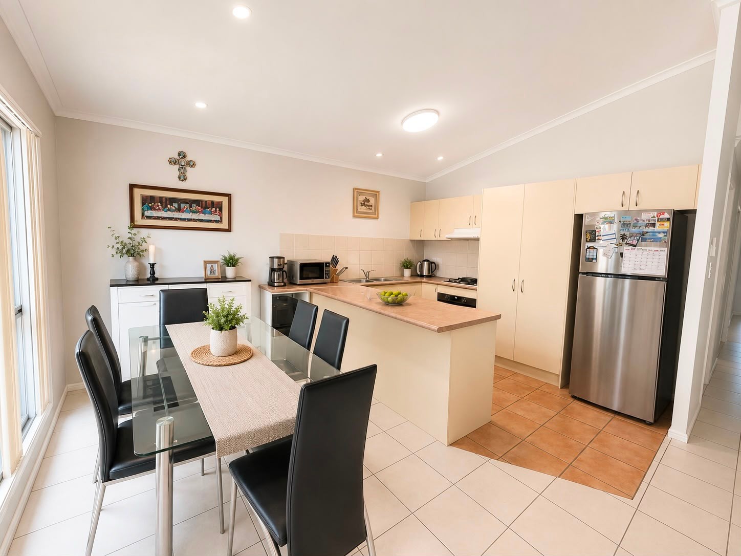 5 Moore Place, Forest Lake, QLD 4078