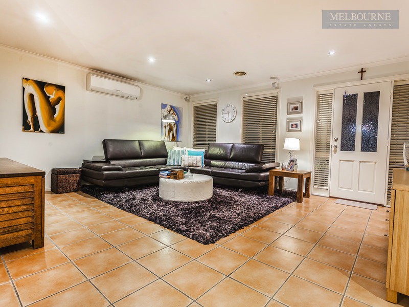 21B Hubert Avenue, Glenroy, VIC 3046