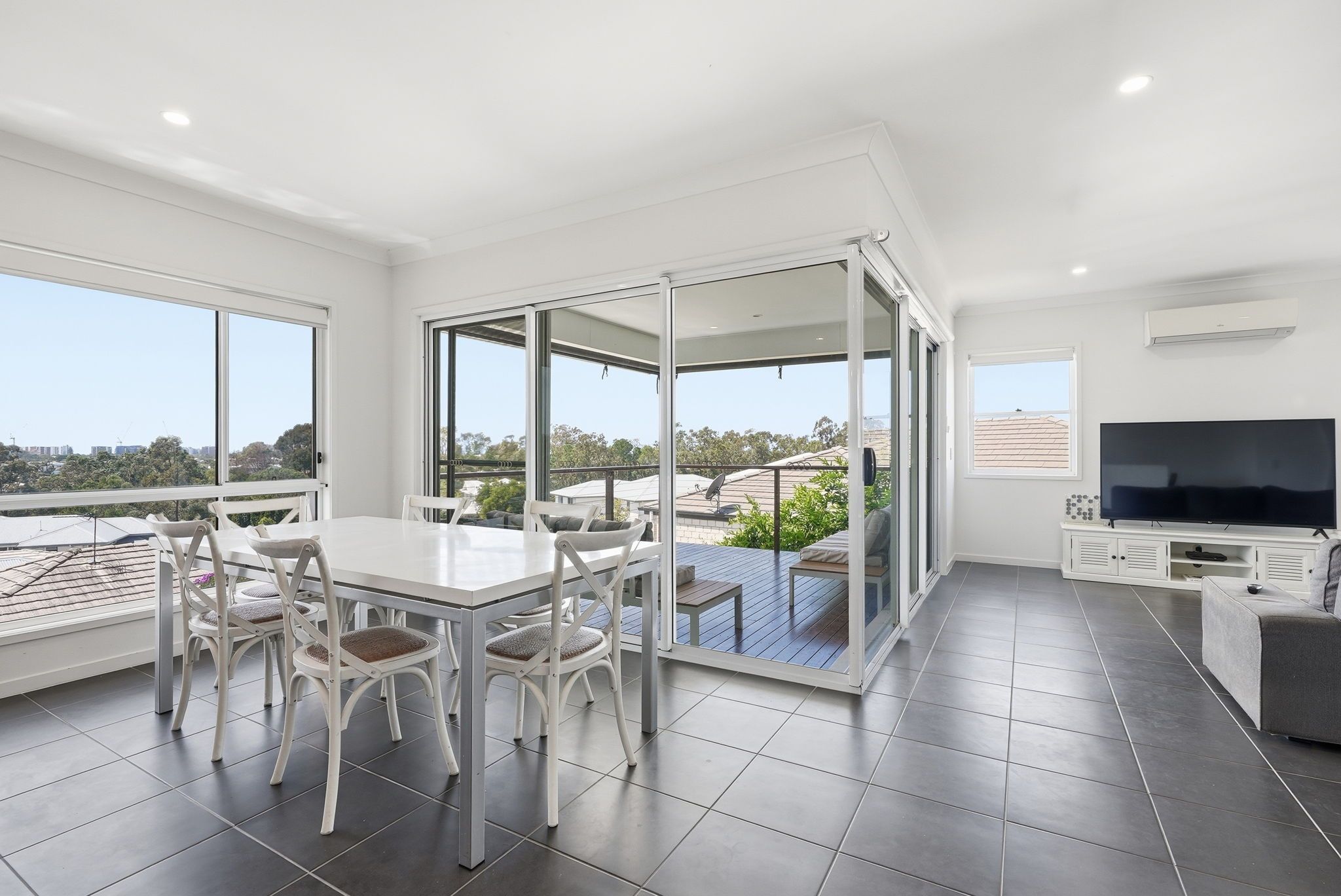 14 Nollamara Drive — photo 9 of 25