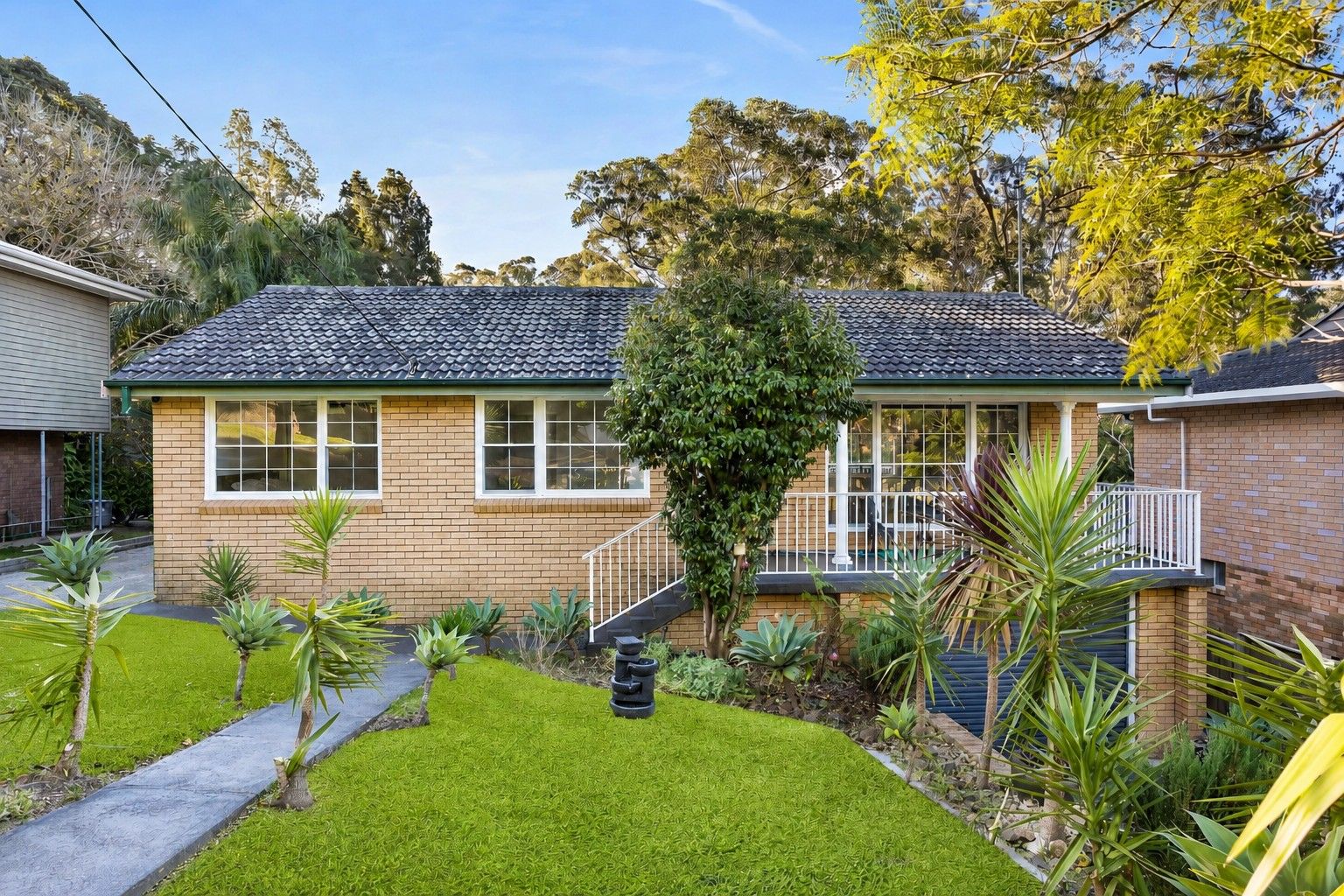 36 Jacaranda Avenue — photo 8 of 9