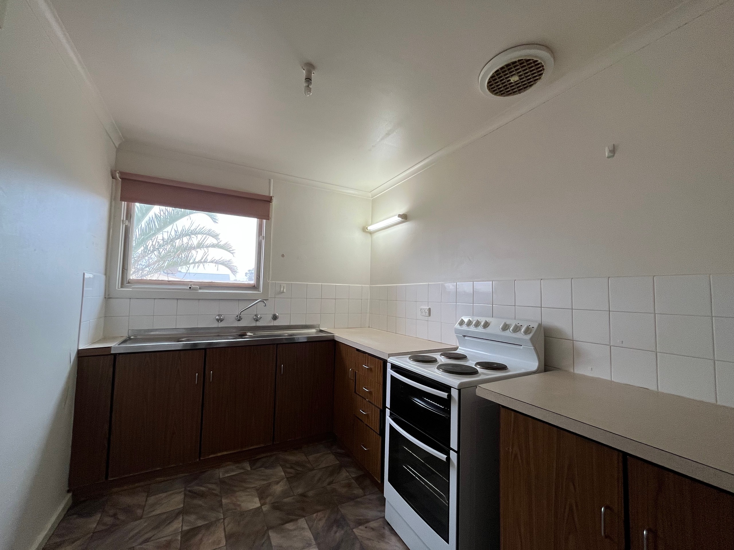 8 Edwards Street, Stirling North, SA 5710