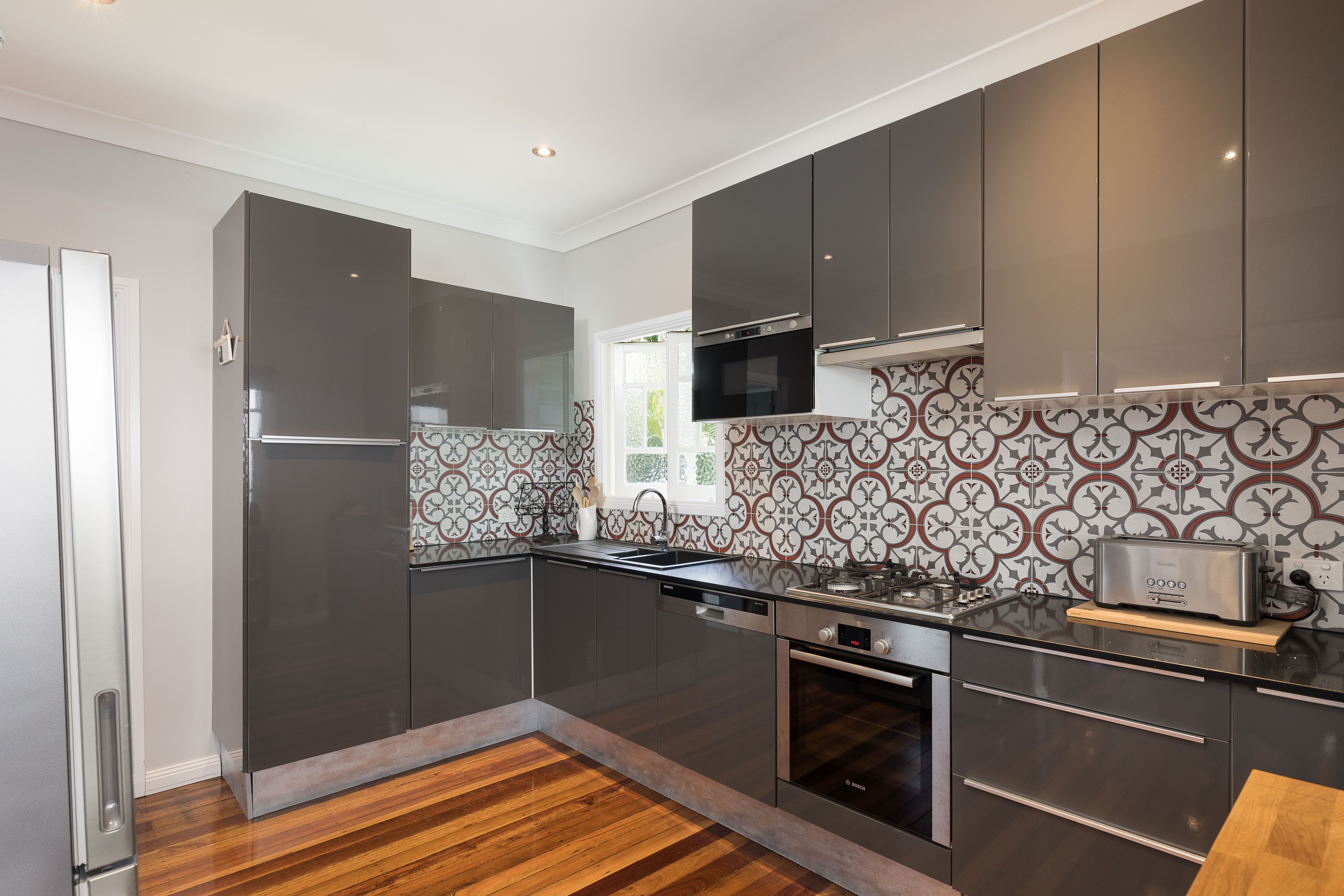 258 Verney Road East, Graceville, QLD 4075