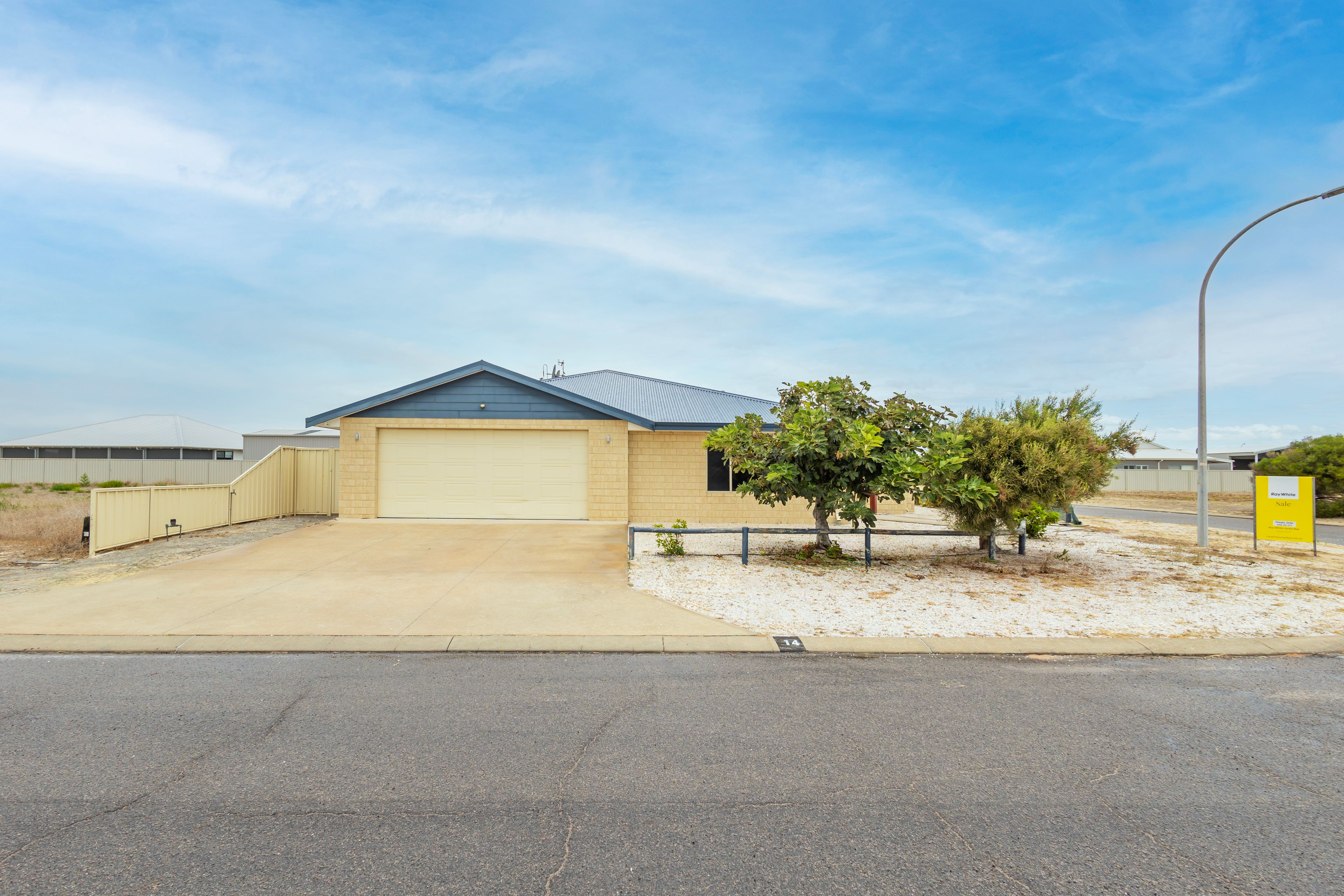 14 Pethick Loop — photo 4 of 25