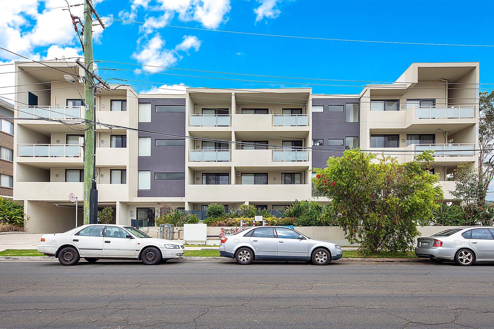 8-10 Octavia Street, Toongabbie NSW 2146