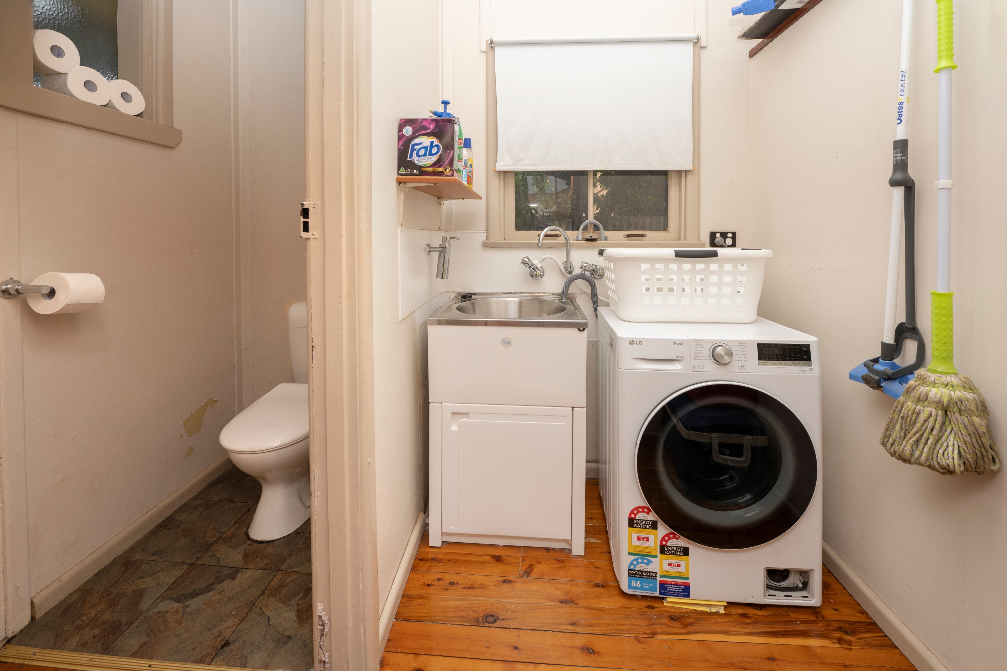 6 Buchan Street — photo 10 of 16
