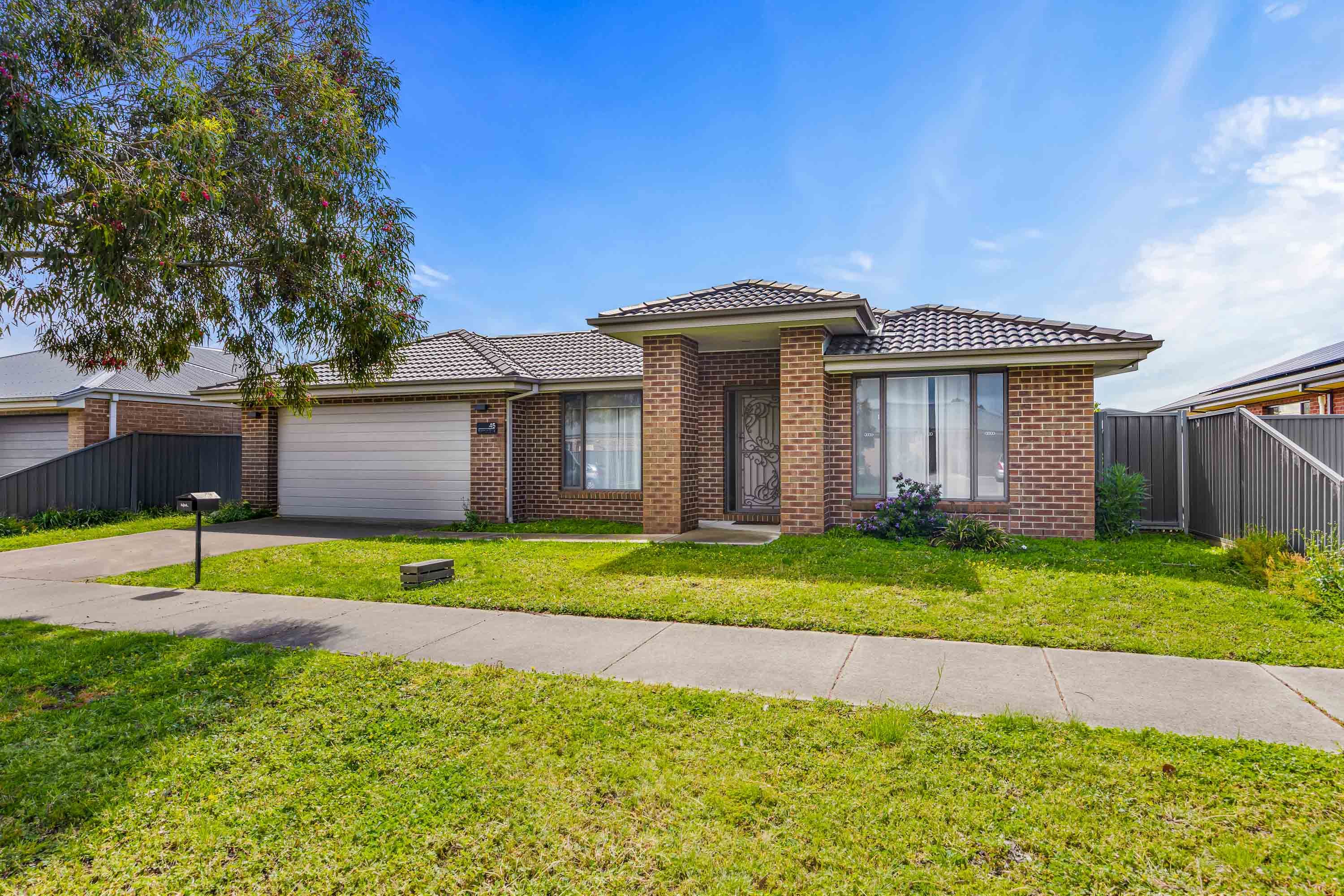 45 Brahman Drive, Delacombe, VIC 3356