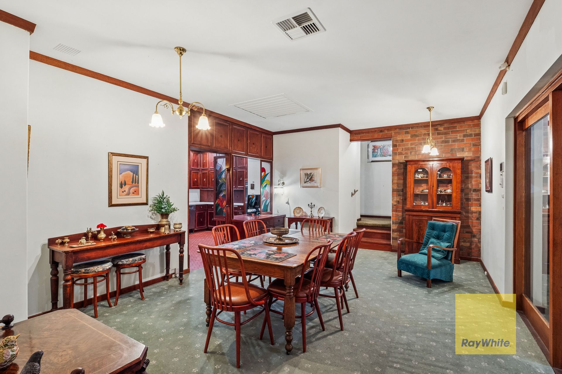 7 Faye Crescent — photo 14 of 30