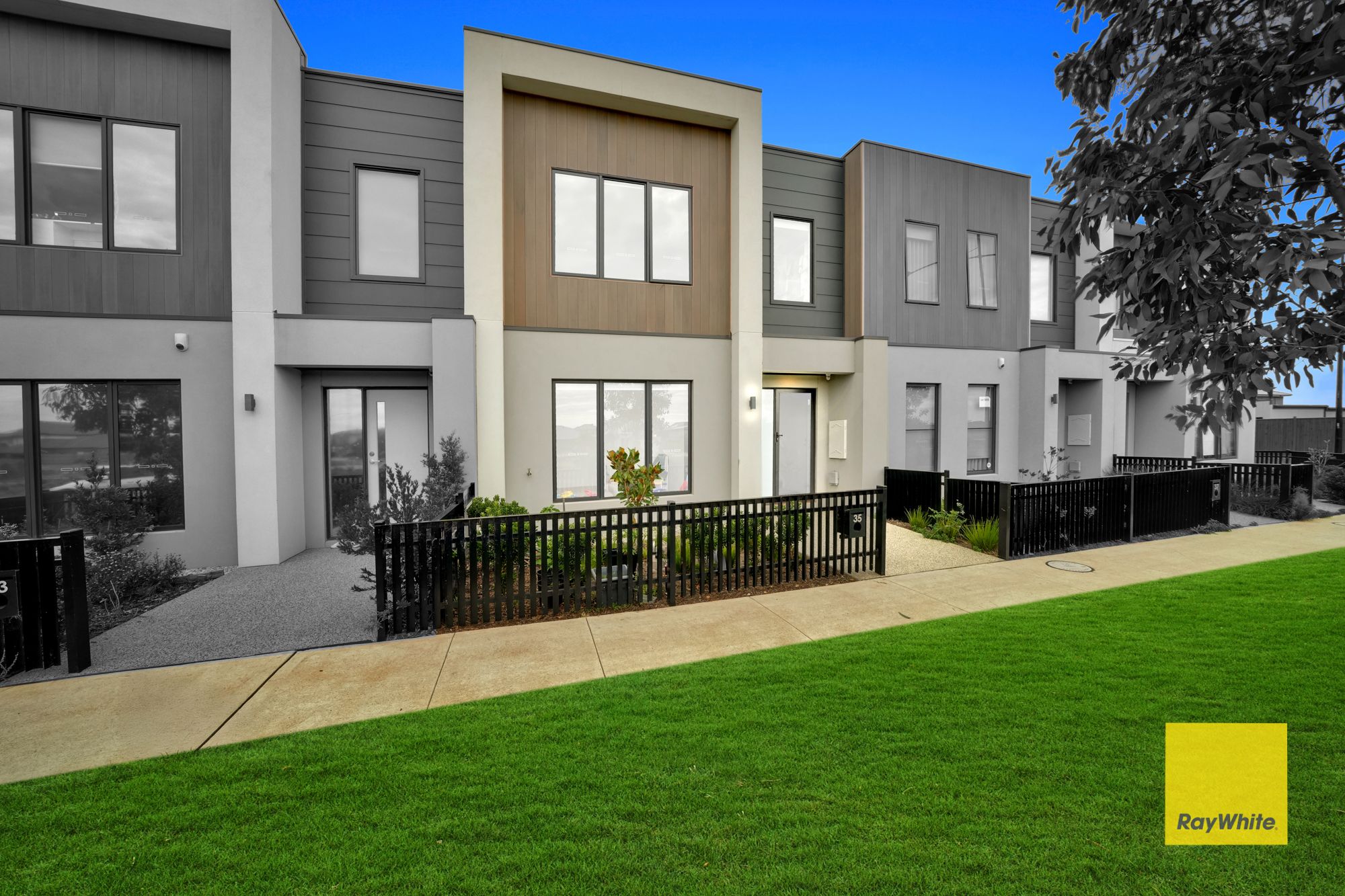 35 Mustang Circuit, BONNIE BROOK, VIC 3335