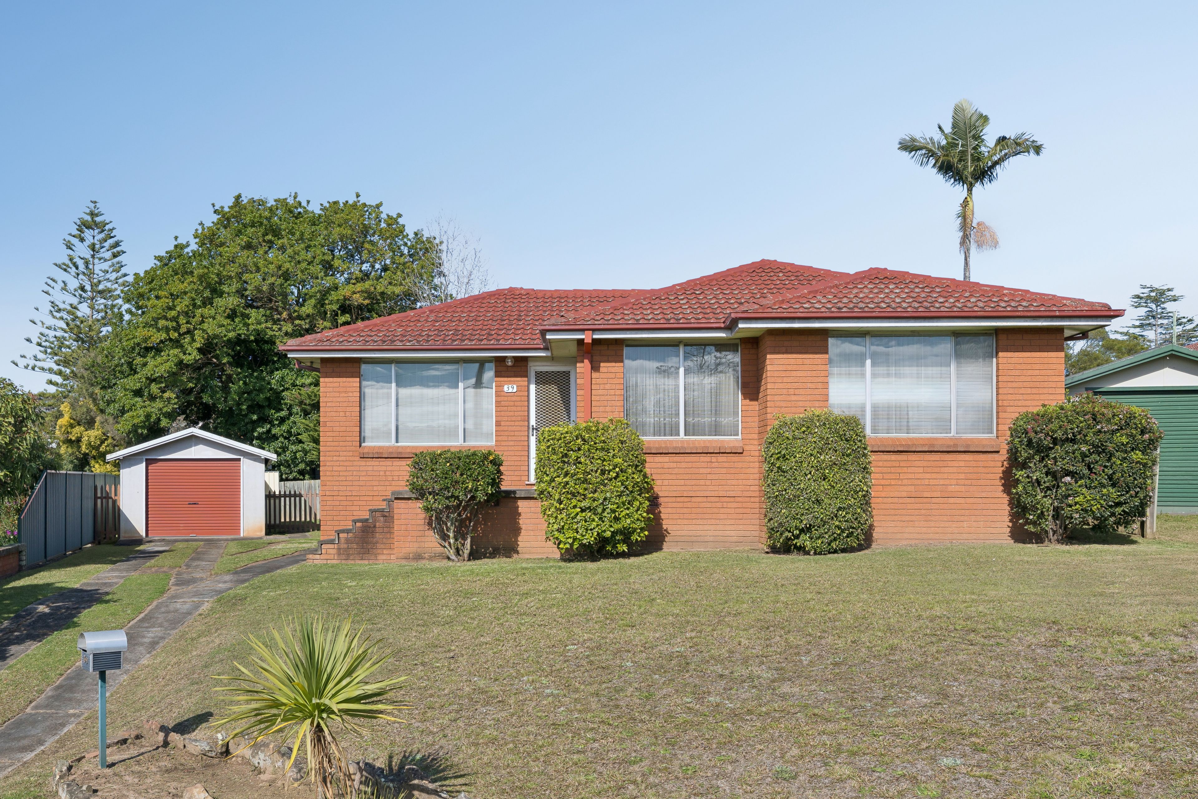 39 Gregory Avenue, Baulkham Hills, NSW 2153