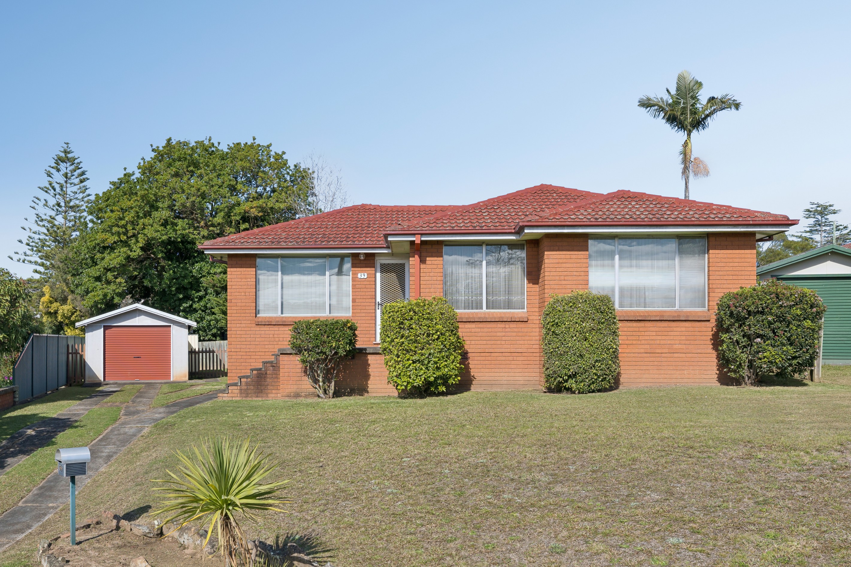 39 Gregory Avenue, Baulkham Hills, NSW 2153